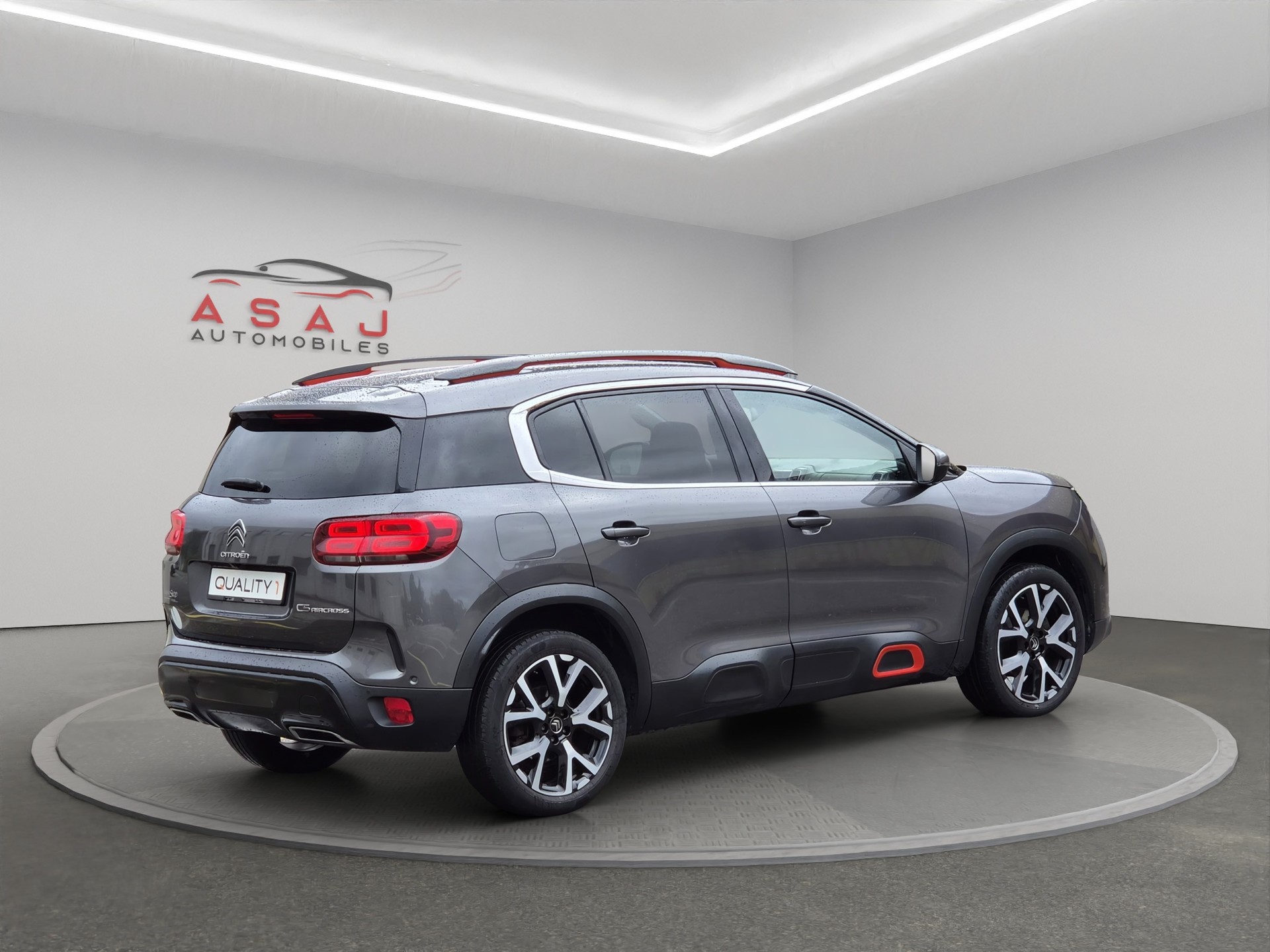 CITROEN C5 Aircross 1.5 BlueHD Shine EAT8-image-4