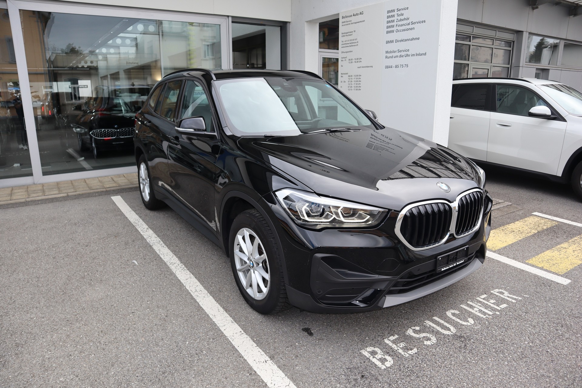 BMW X1 xDrive 20i Steptronic 4x4 Euro 6-image-0