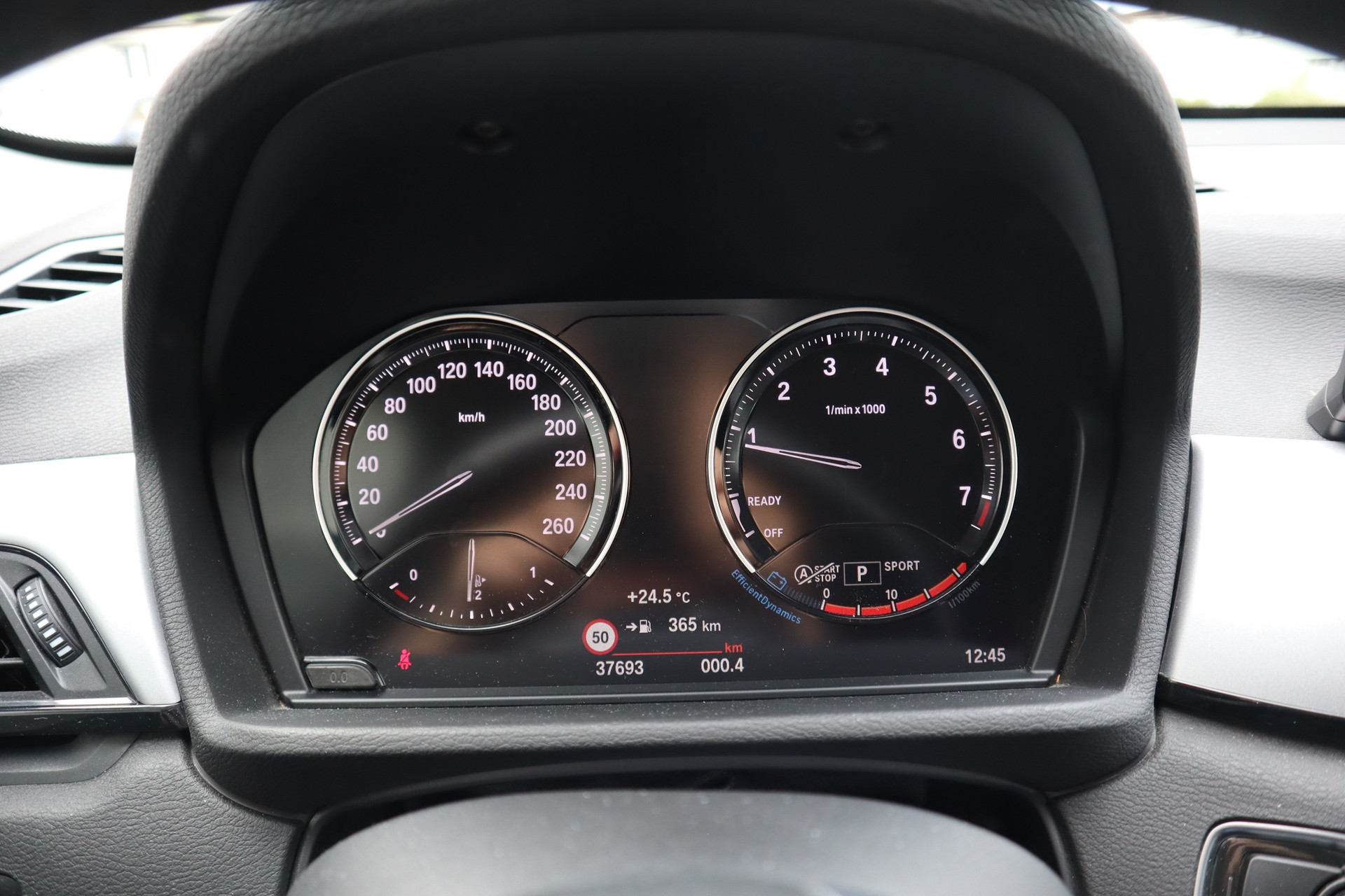 BMW X1 xDrive 20i Steptronic 4x4 Euro 6-image-7