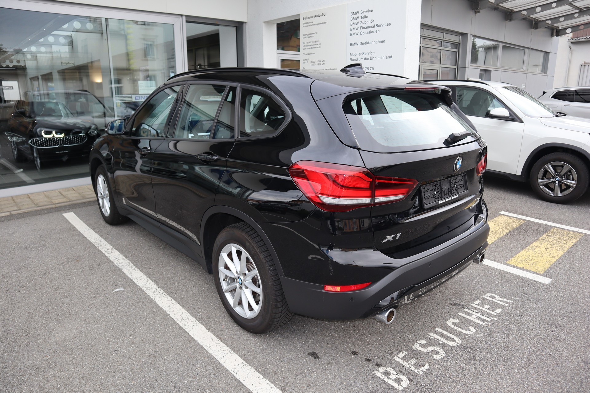 BMW X1 xDrive 20i Steptronic 4x4 Euro 6-image-1