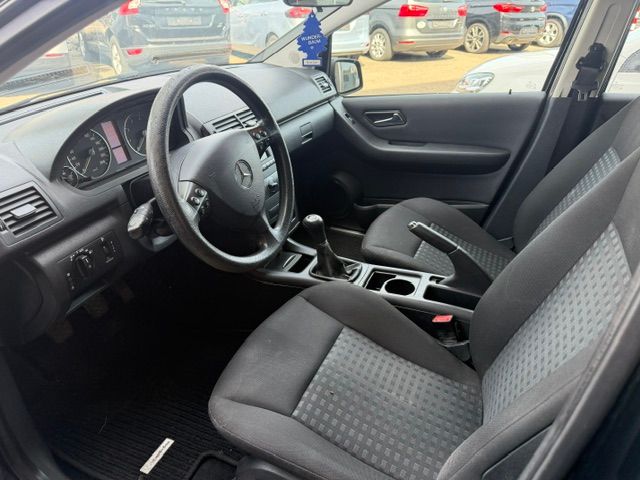 MERCEDES-BENZ A 150 Classic-image-6