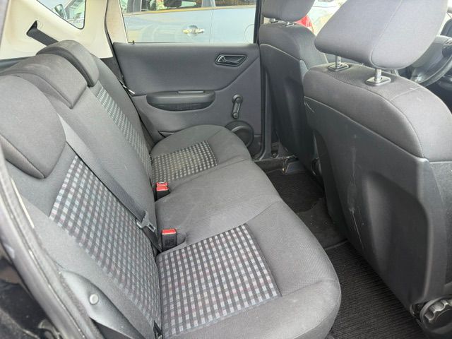 MERCEDES-BENZ A 150 Classic-image-9