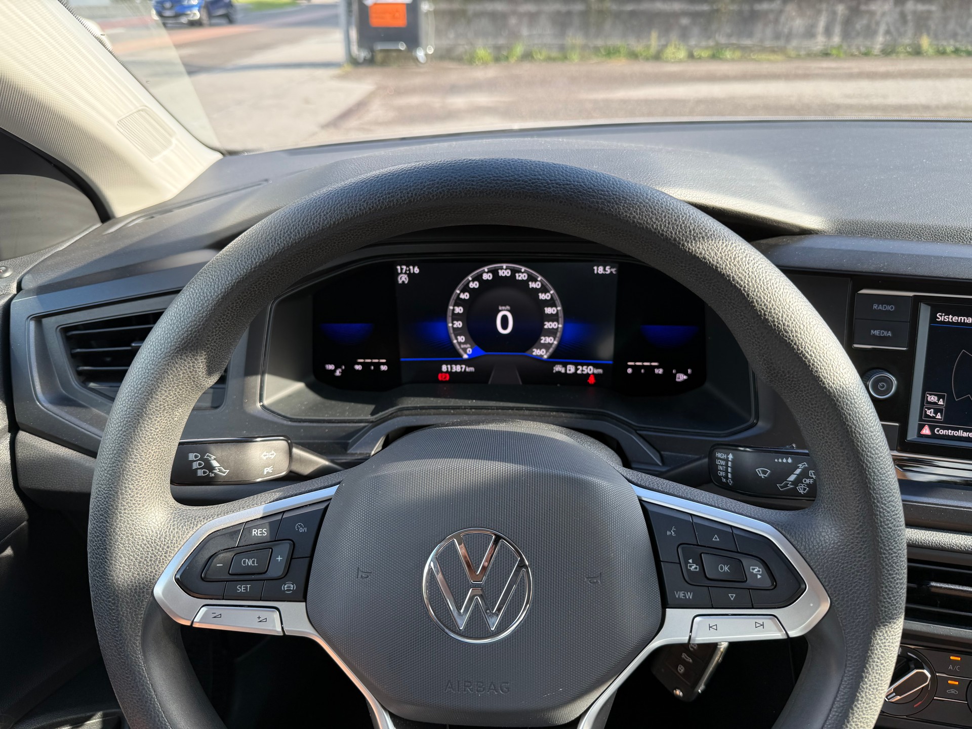 VW Polo 1.0 MPI Basis-image-10