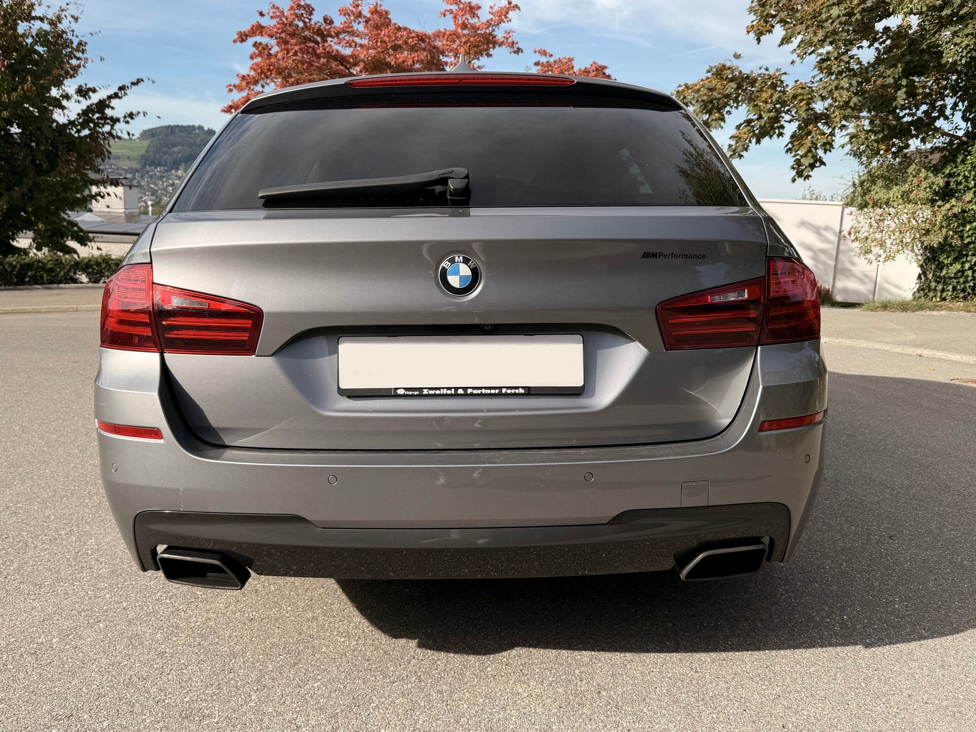 BMW M 550d xDrive-image-3