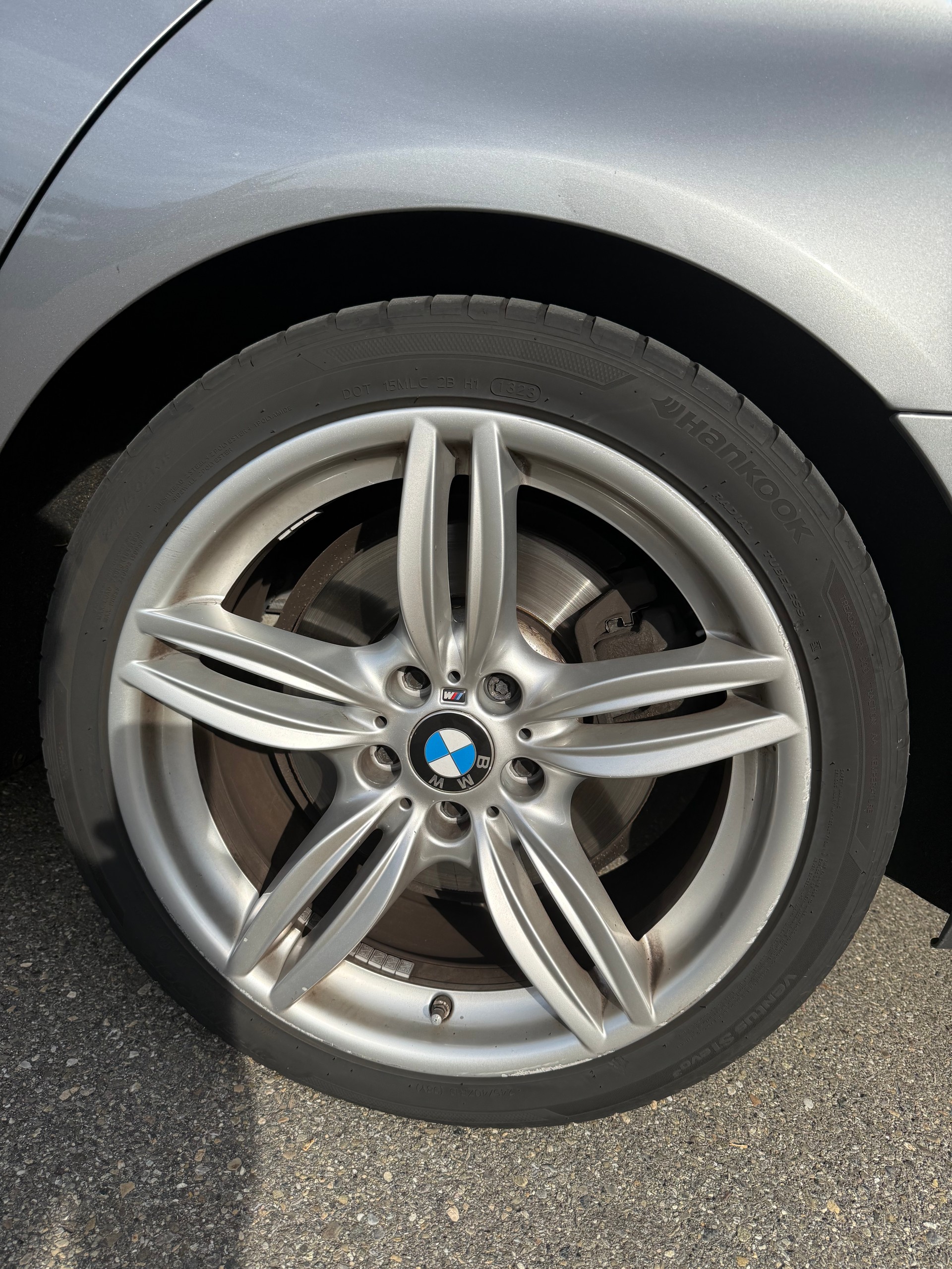 BMW M 550d xDrive-image-10