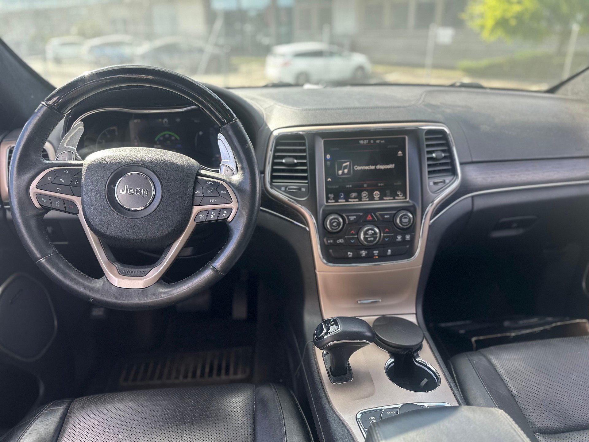 JEEP Grand Cherokee 3.0 CRD Summit Automatic-image-9