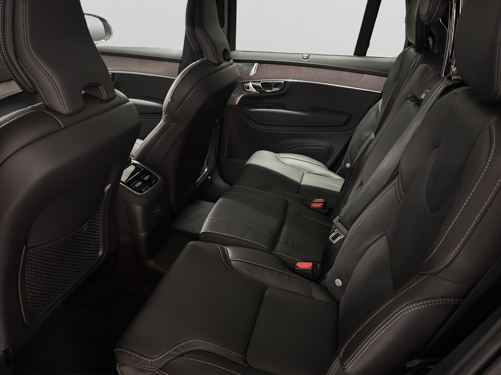 VOLVO XC90 2.0 T8 TE XCLUSIVE Edition Bright eAWD-image-4