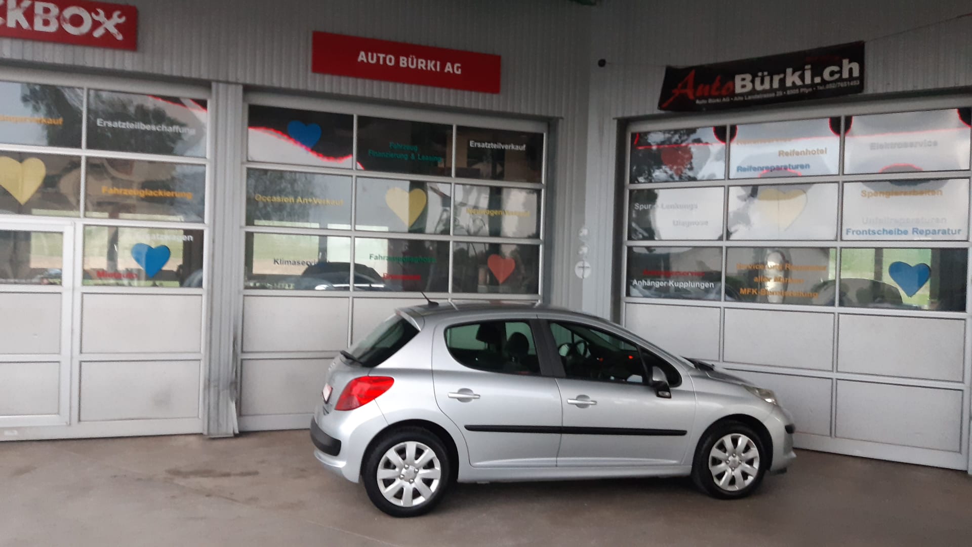 PEUGEOT 207 1.6 16V XS-image-4