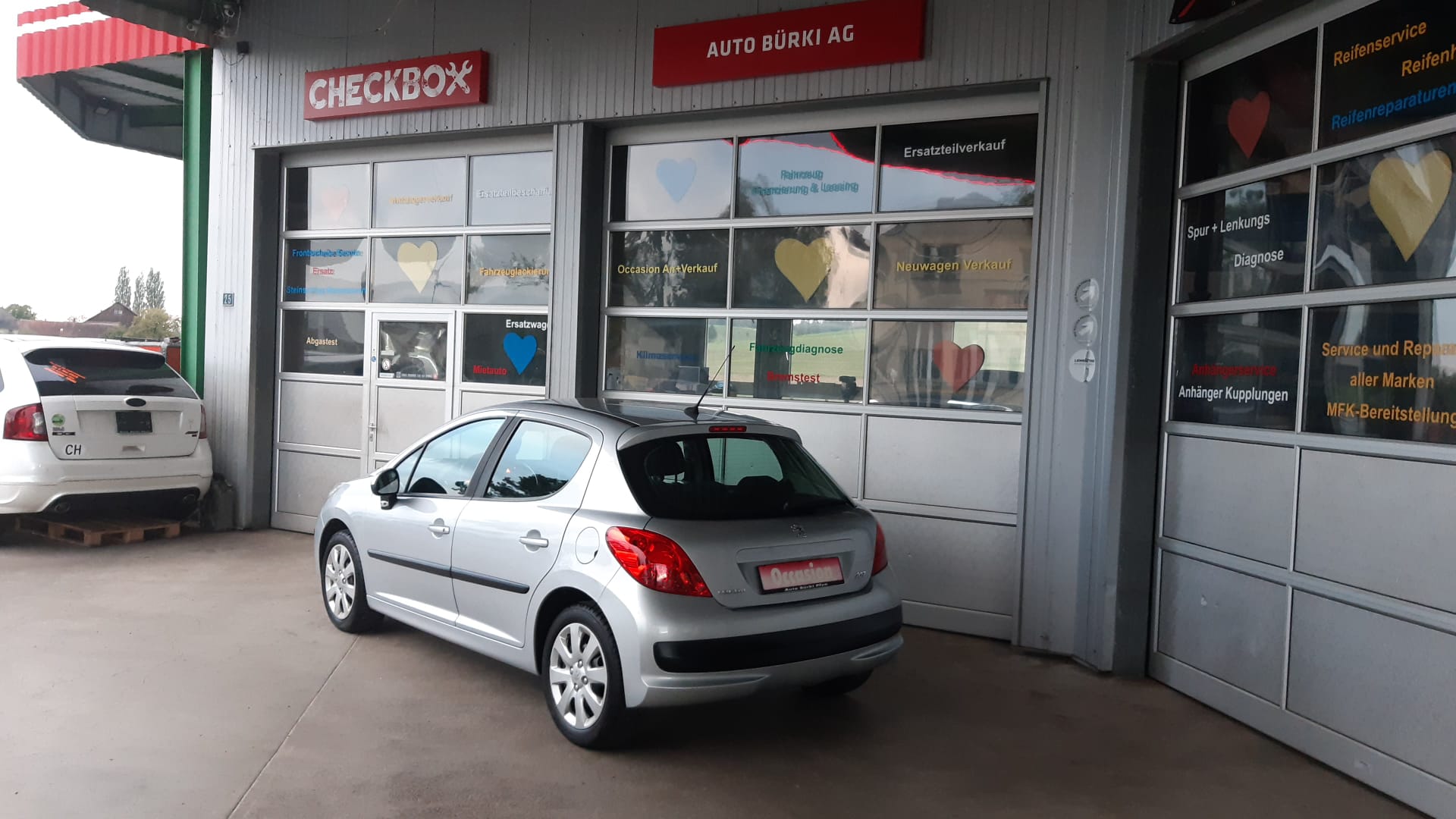 PEUGEOT 207 1.6 16V XS-image-9