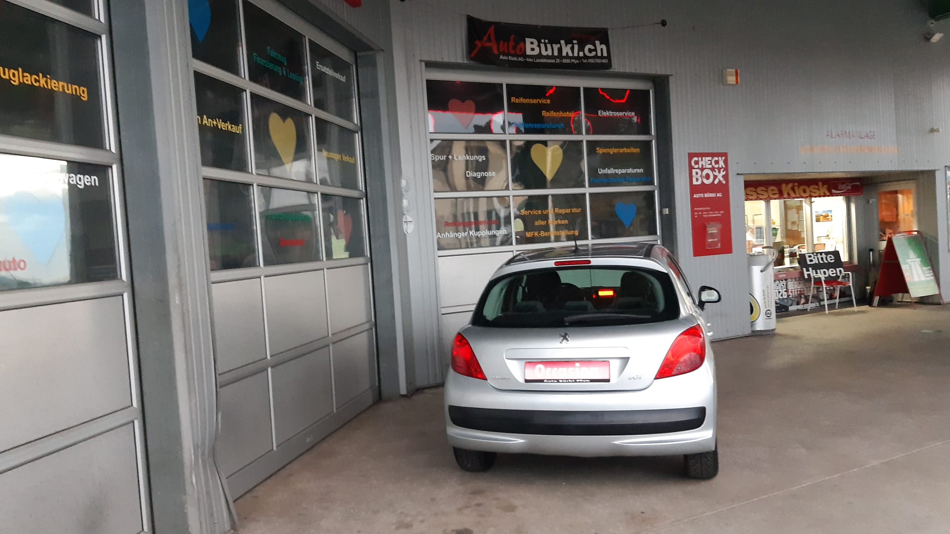 PEUGEOT 207 1.6 16V XS-image-6