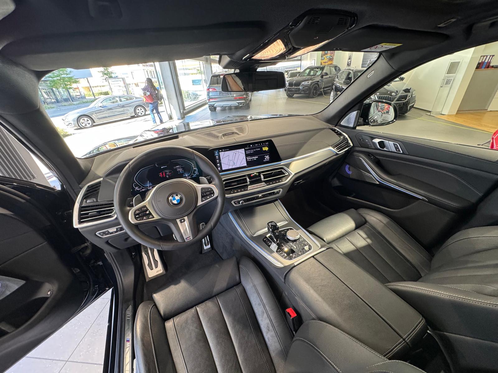 BMW X5 xDrive45e M Sport Steptronic-image-15