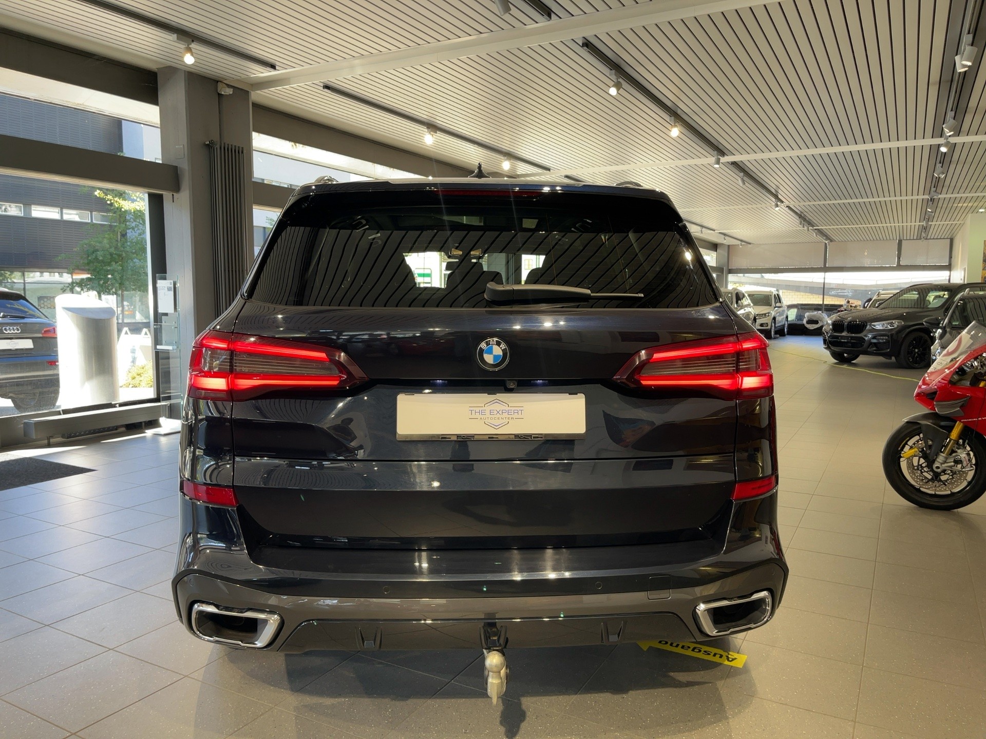 BMW X5 xDrive45e M Sport Steptronic-image-4