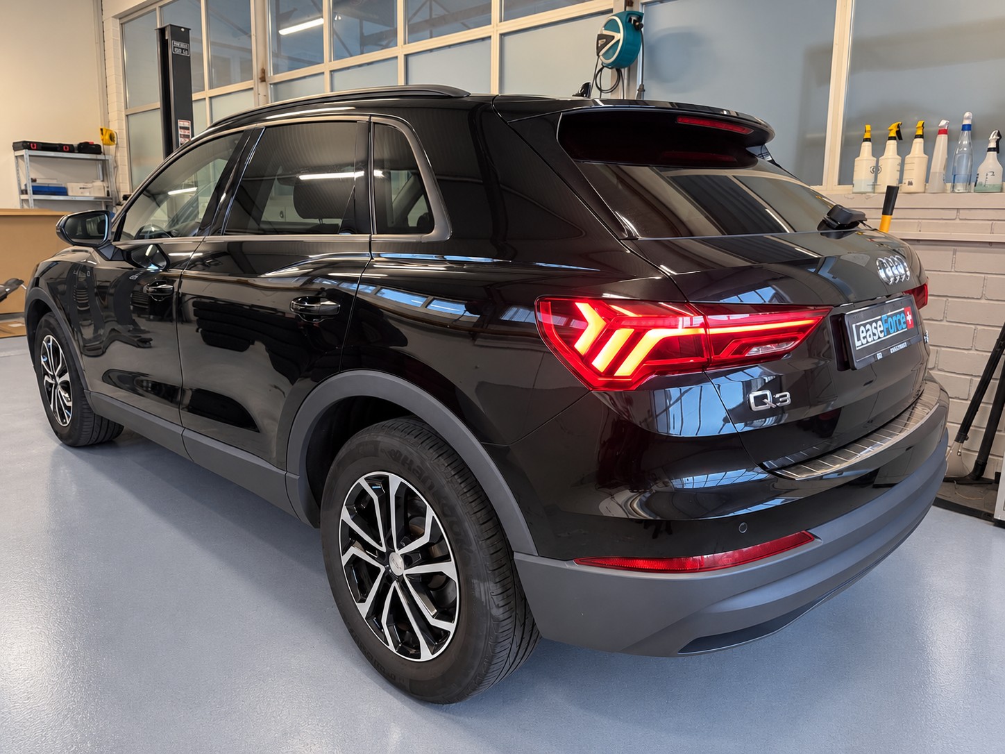 AUDI Q3 35 TFSI S-tronic-image-2