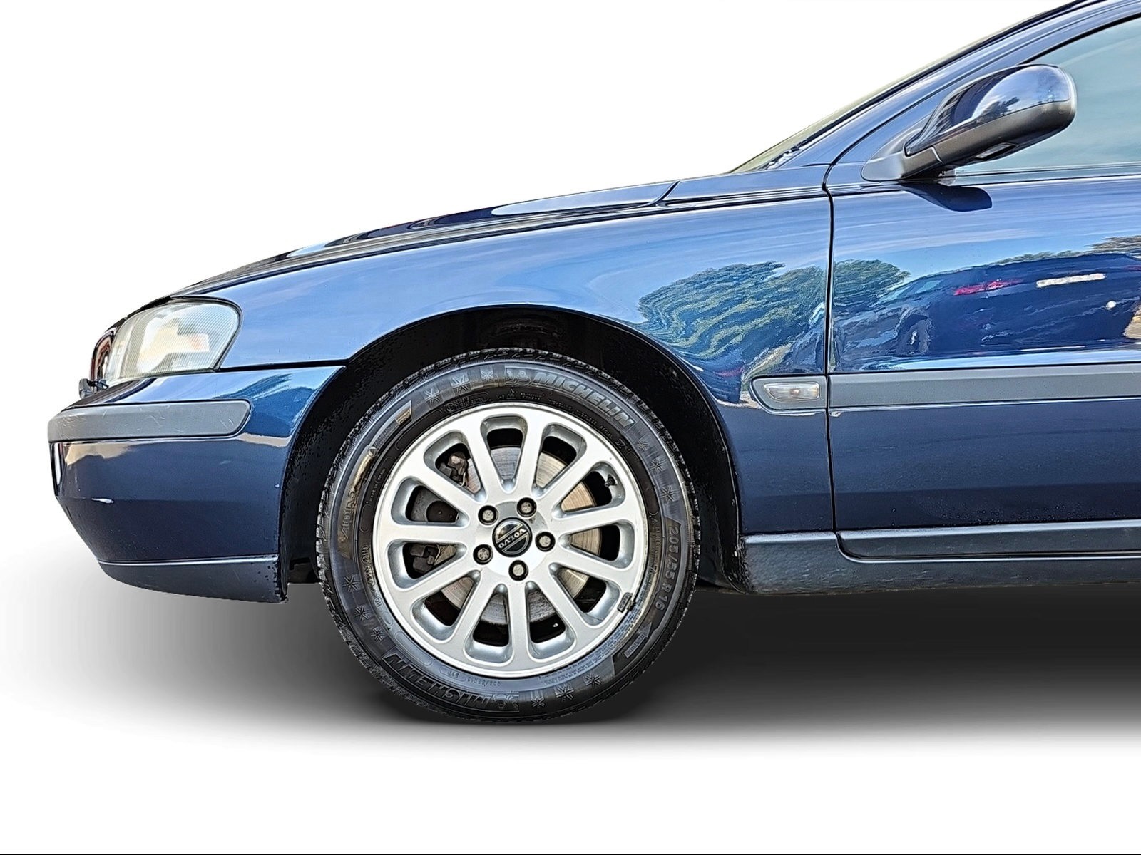 VOLVO V70 2.4T-showroom-element-3