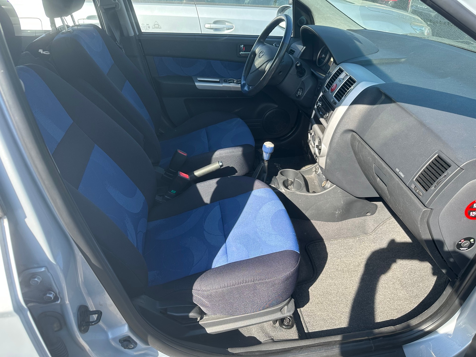 HYUNDAI Getz 1.6 Premium-image-5