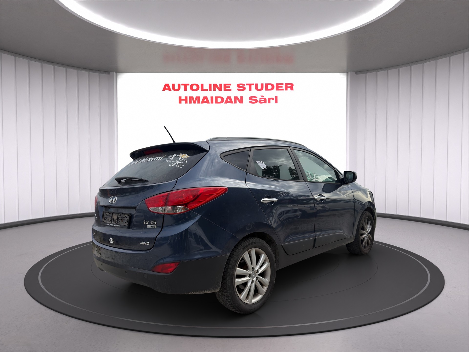 HYUNDAI iX 35 2.0 CRDi Premium 4WD-image-3