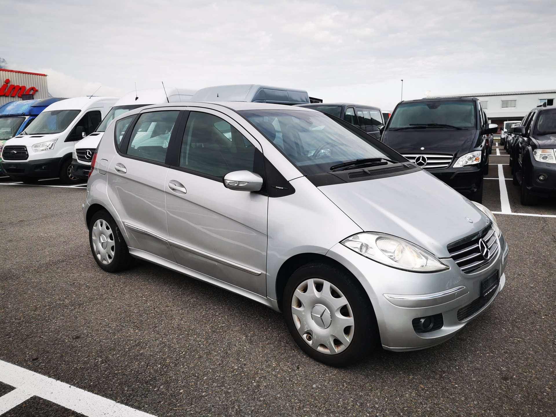 MERCEDES-BENZ A 200 CDI Avantgarde Edition A-image-1