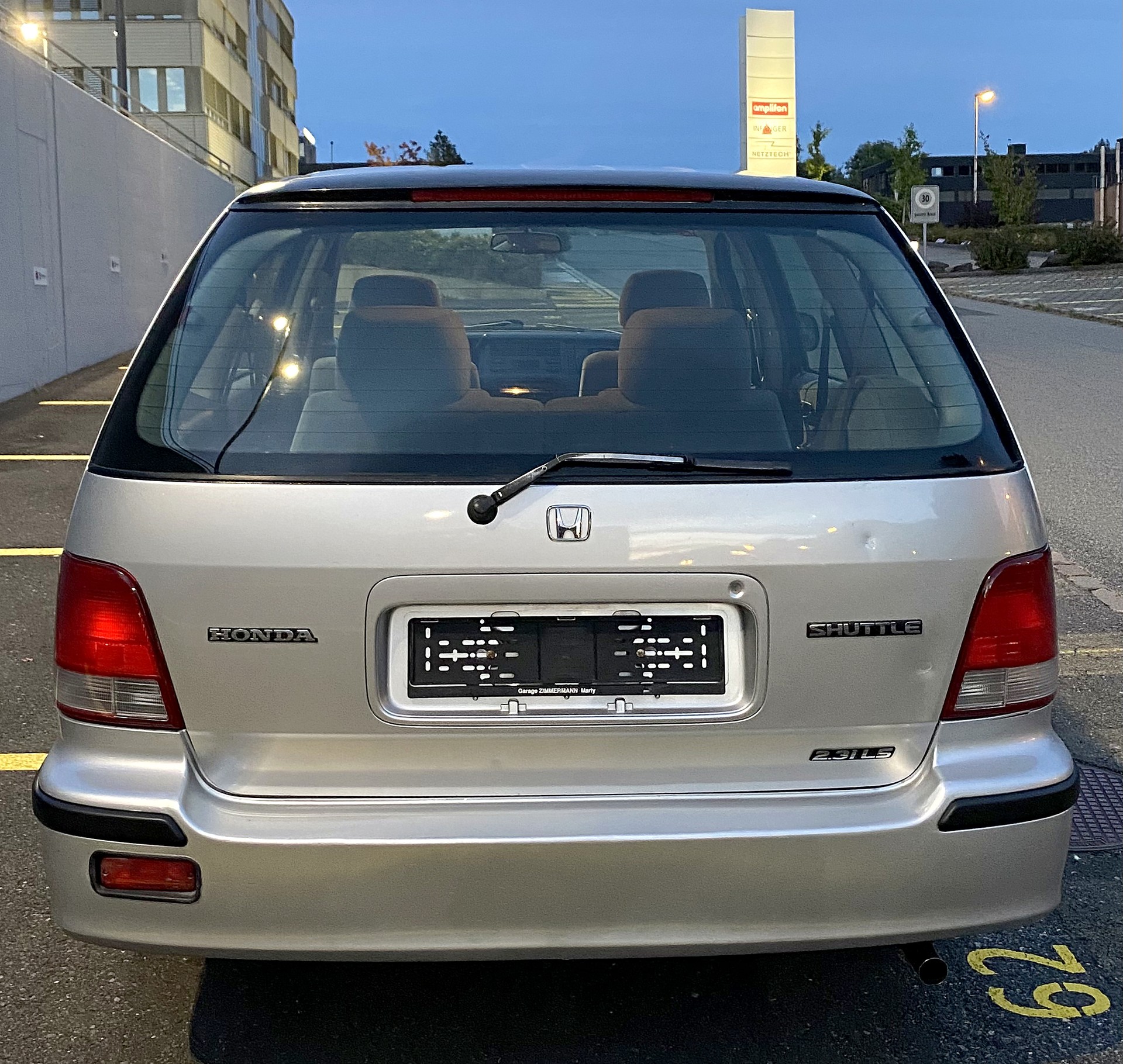 HONDA Shuttle 2.3i VTEC LS Swiss – 7 Plätze, Automat, MFK 25.09.2026-image-3