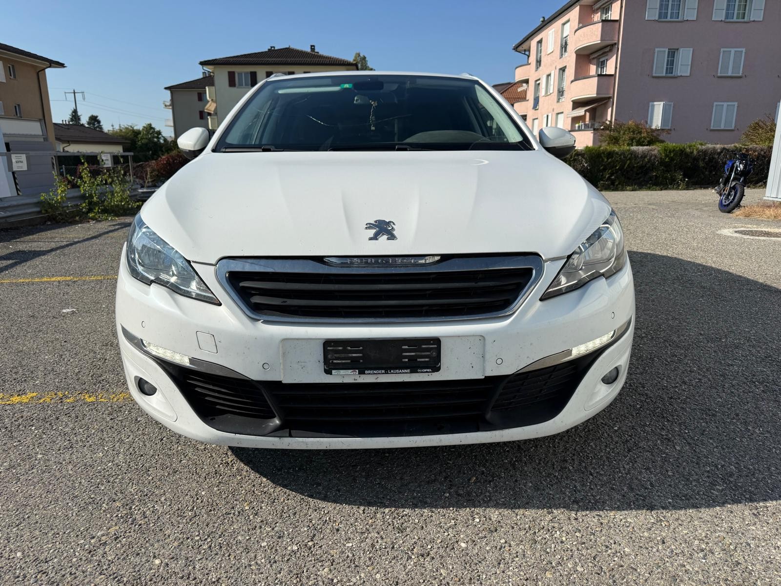 PEUGEOT 308 SW 1.6 BlueHDI Active-image-1