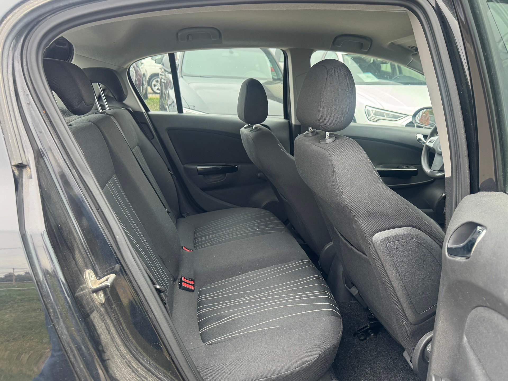 OPEL Corsa 1.4 TP Color Edition Automatic-image-9