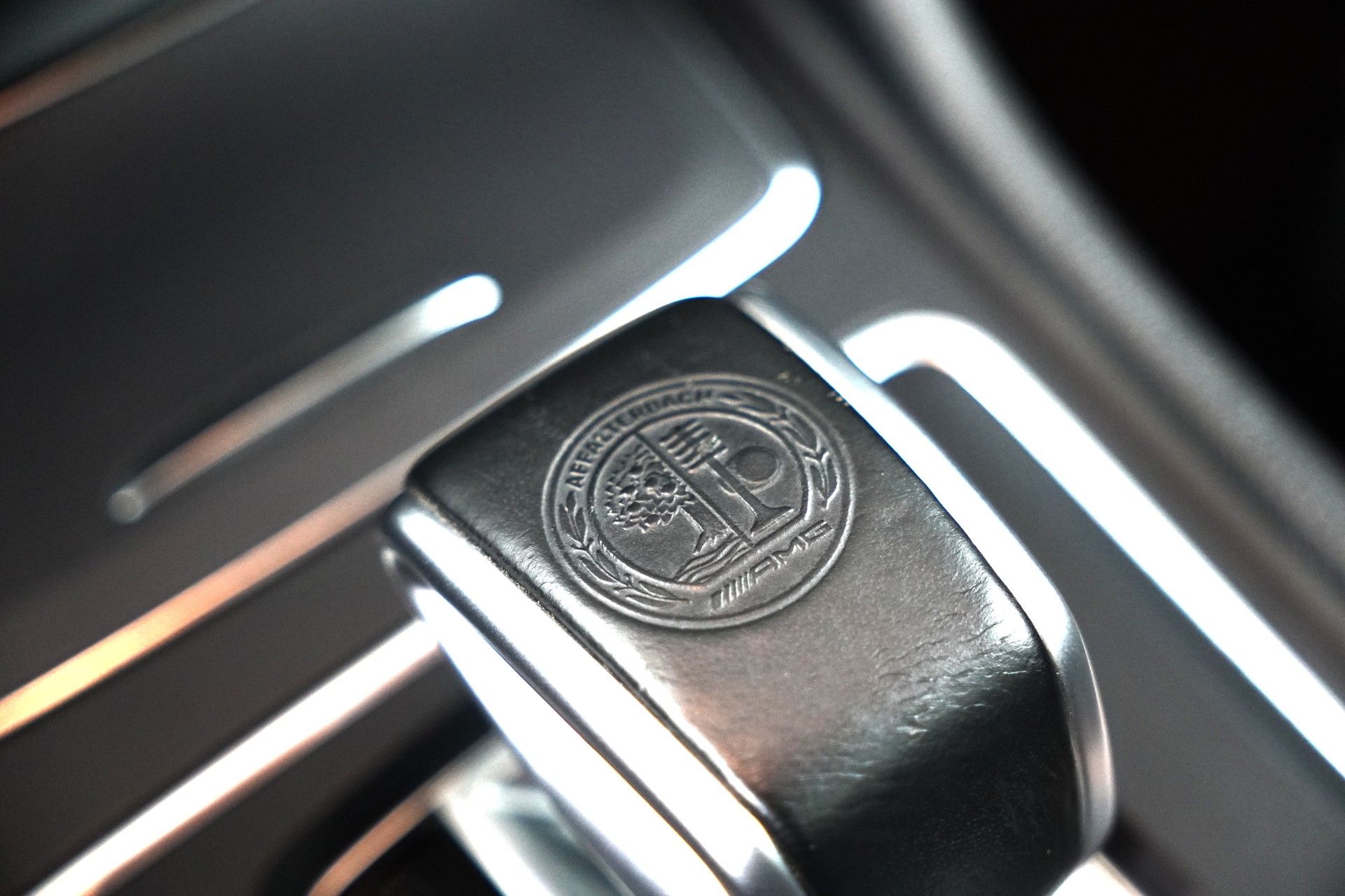 MERCEDES-BENZ CLA 45 AMG 4Matic Speedshift-image-16