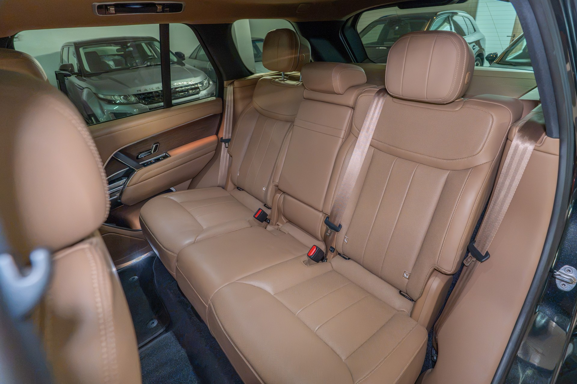 LAND ROVER Range Rover P530 4.4 V8 HSE Automatic-image-14