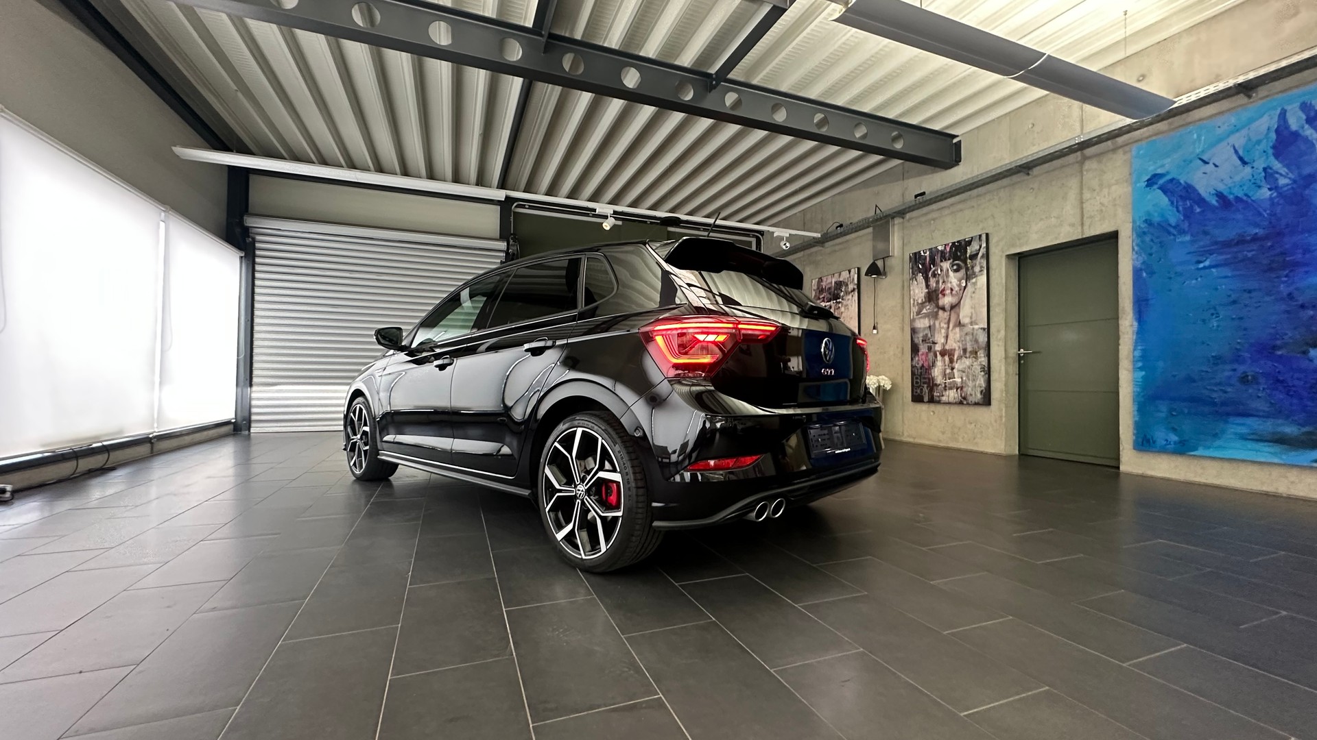 VW Polo 2.0 TSI GTI DSG-image-17