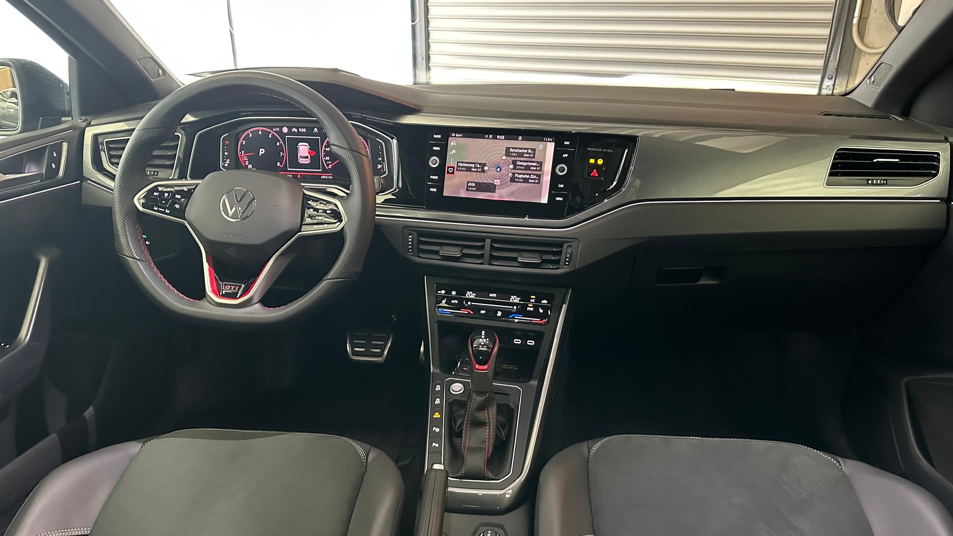 VW Polo 2.0 TSI GTI DSG-image-20