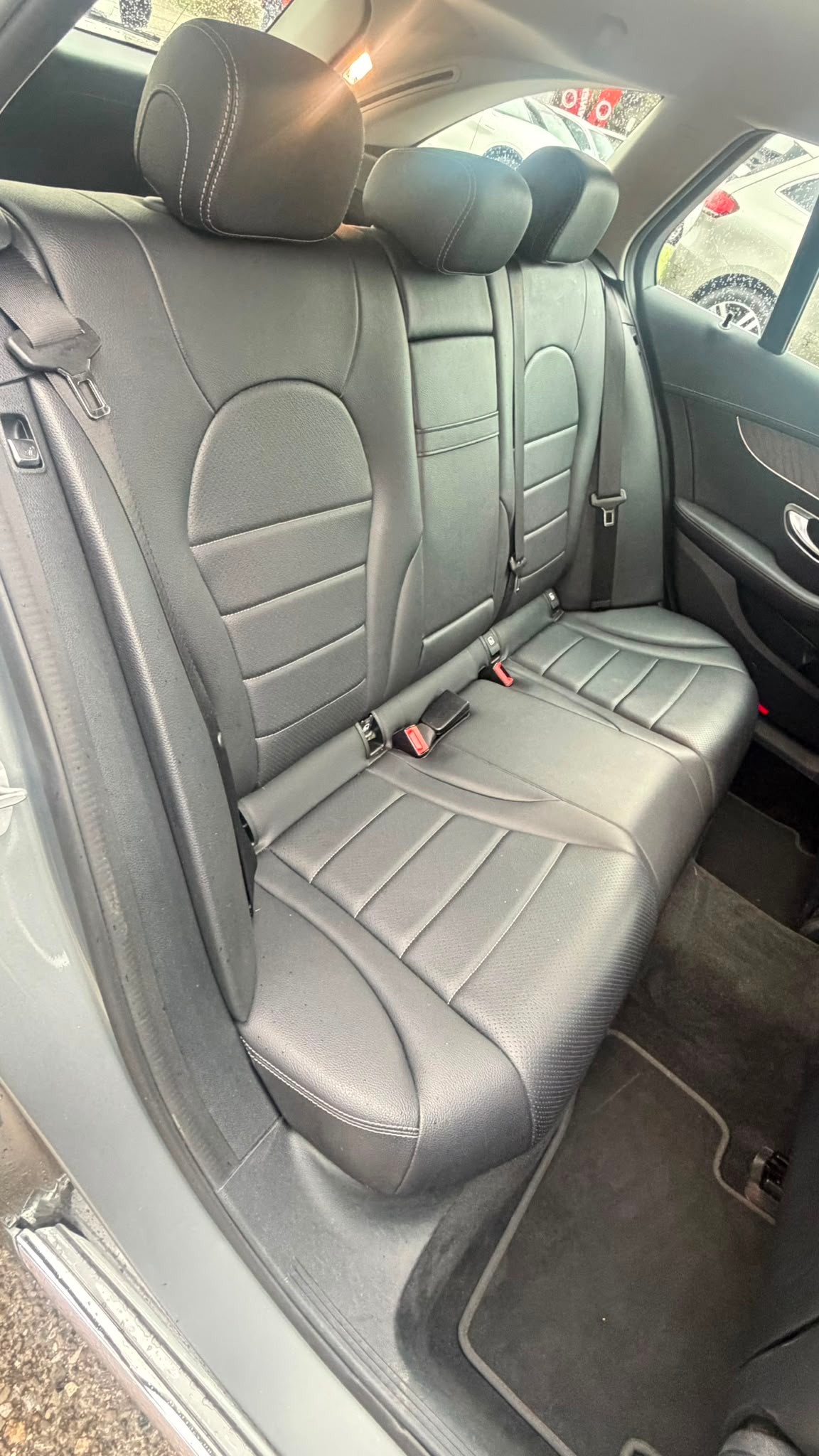 MERCEDES-BENZ C 250 Avantgarde 7G-Tronic-image-7