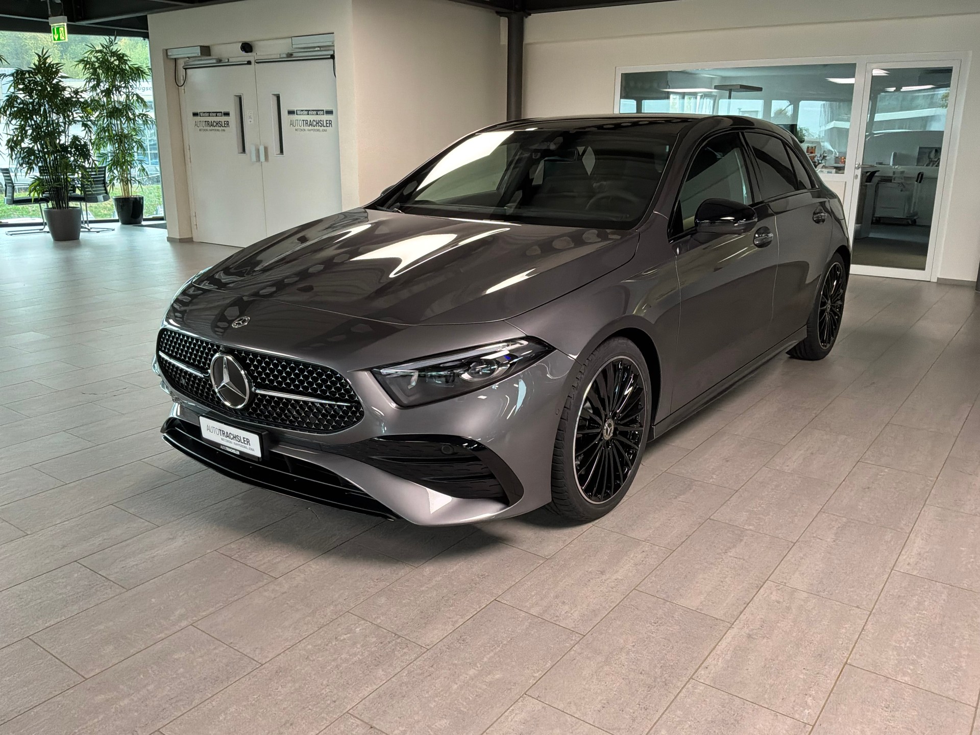 MERCEDES-BENZ A 250 4Matic 8G-DCT-image-3