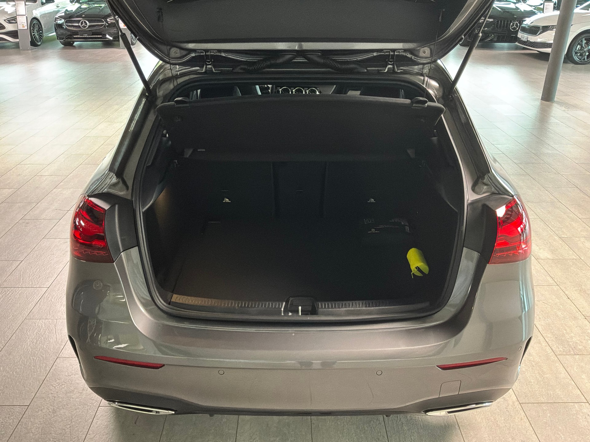 MERCEDES-BENZ A 250 4Matic 8G-DCT-image-6