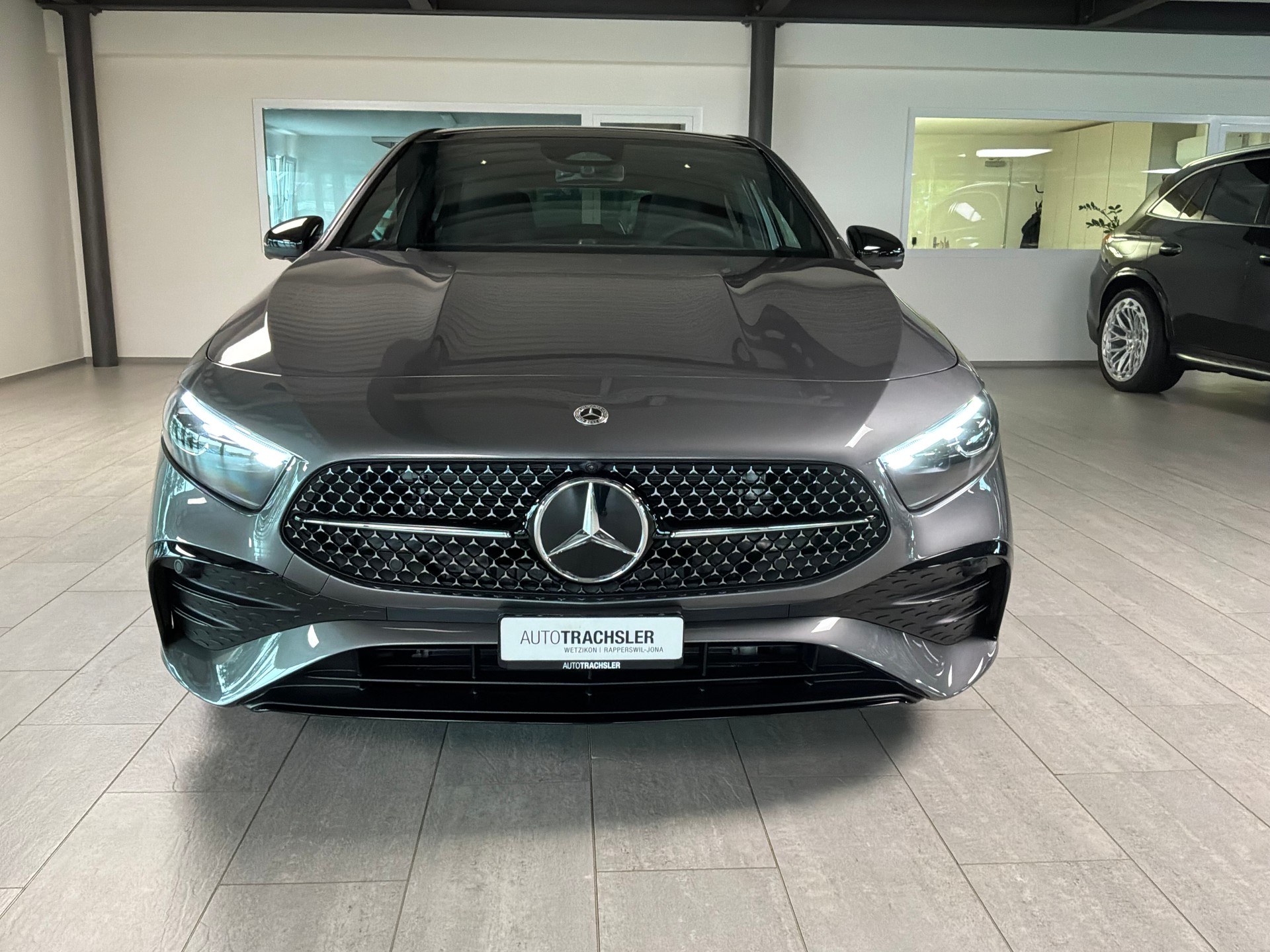 MERCEDES-BENZ A 250 4Matic 8G-DCT-image-1