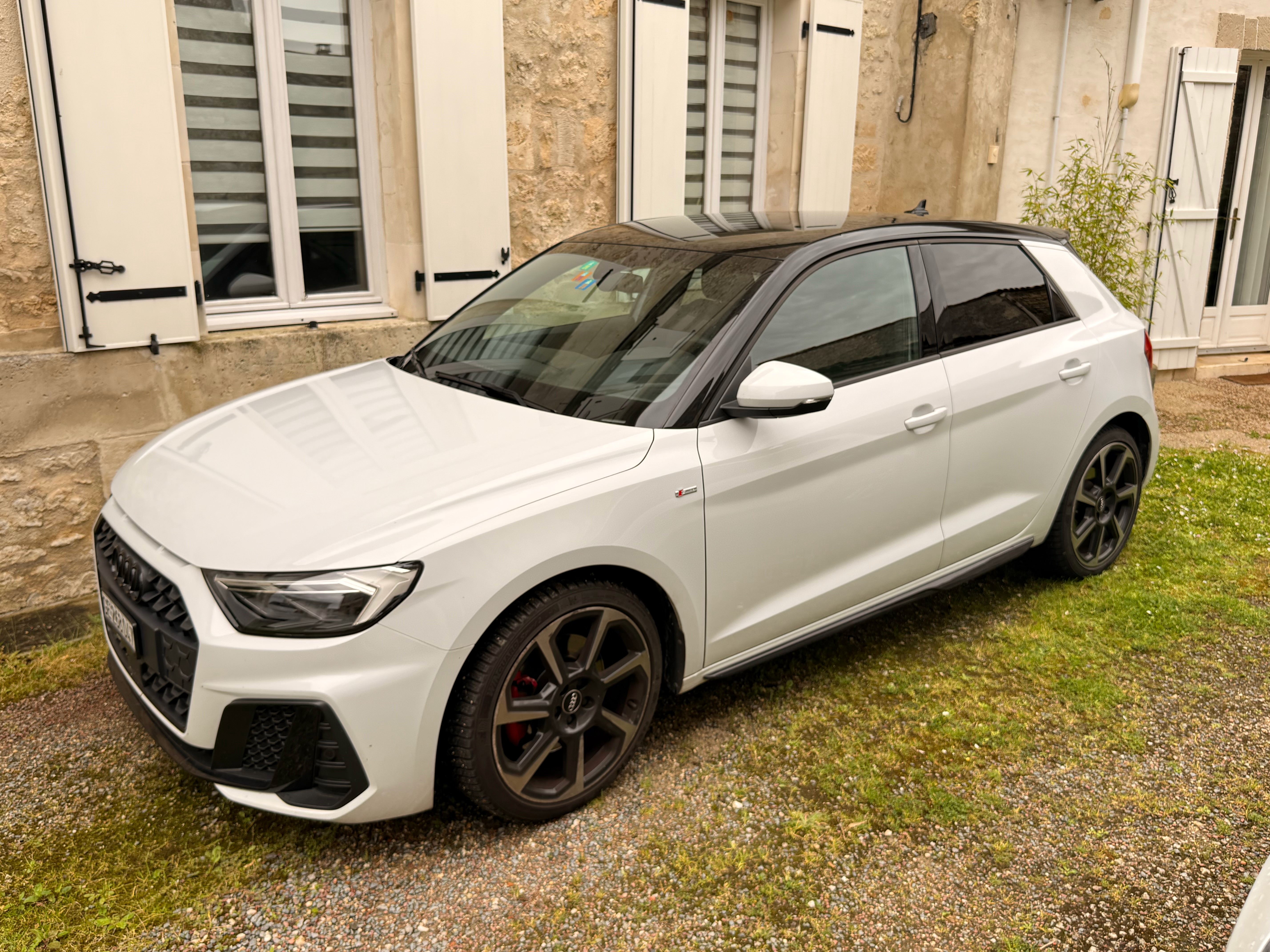 Car photo