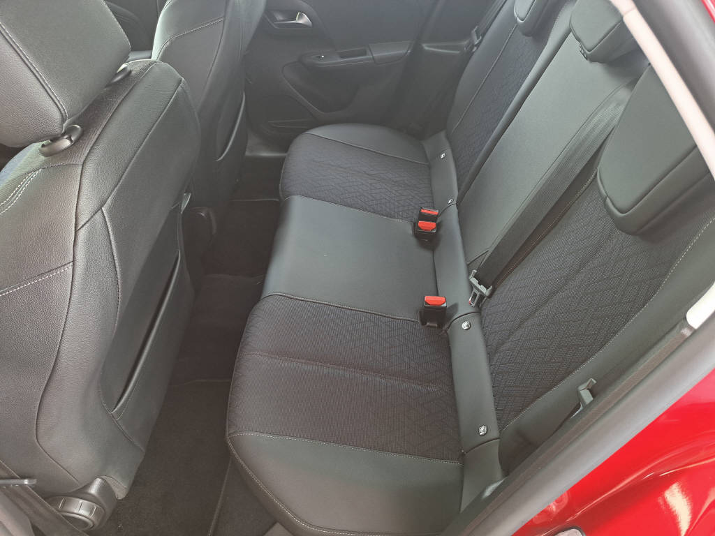 OPEL Corsa 1.2 T Elegance 100cv automatique-image-9