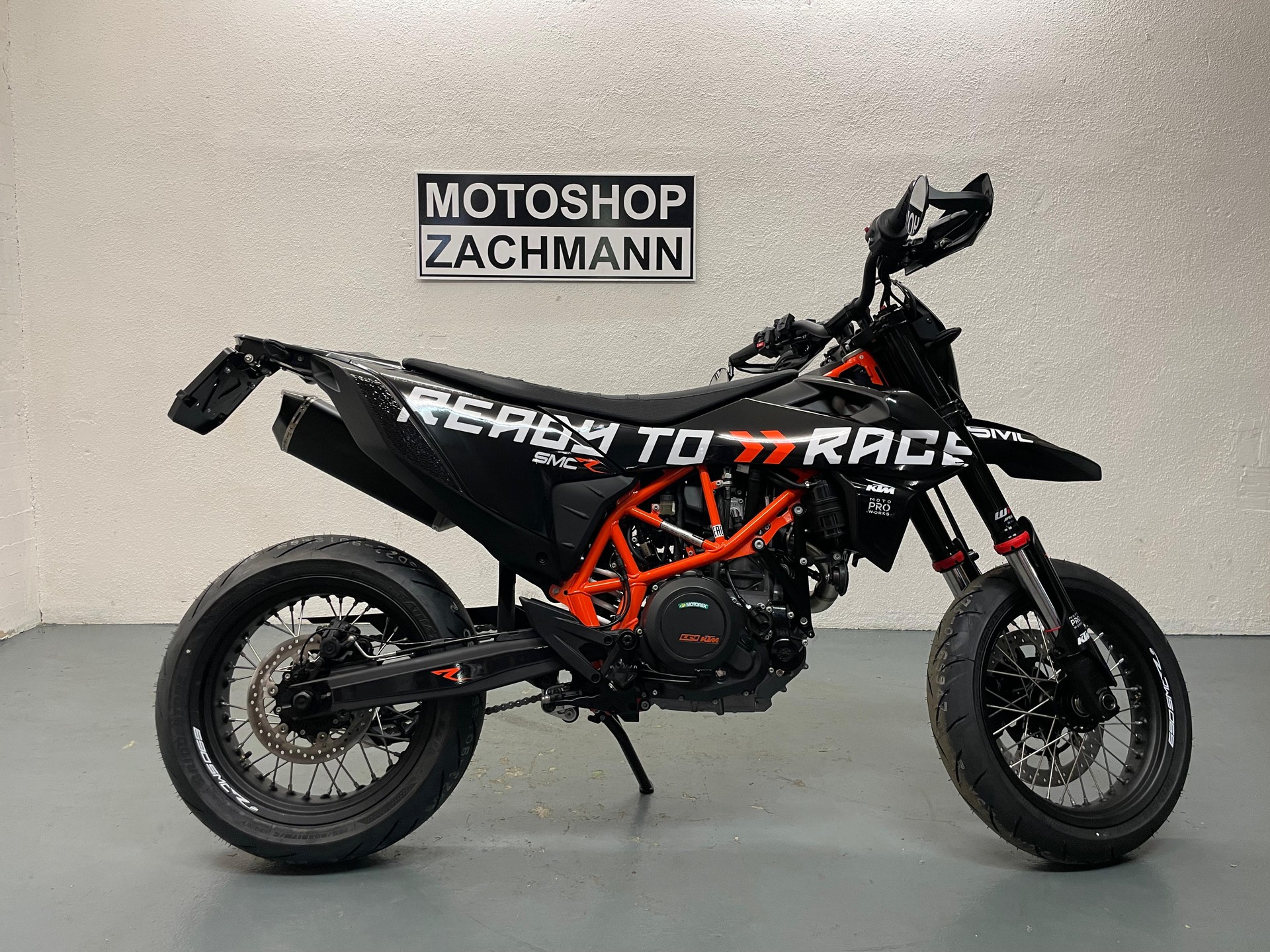 KTM 690 SMC R ABS (35 kW)