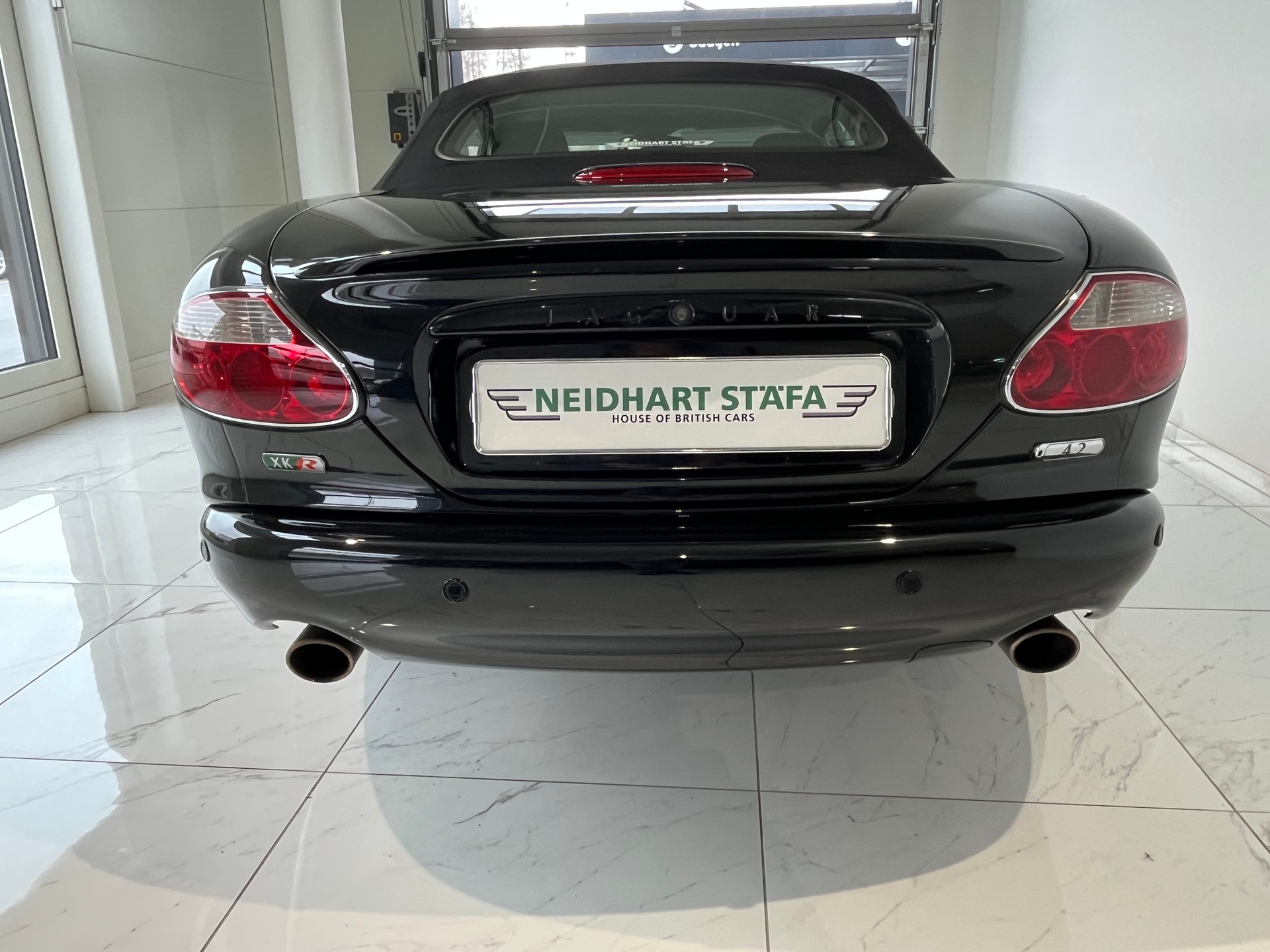 JAGUAR XKR S/C-image-4