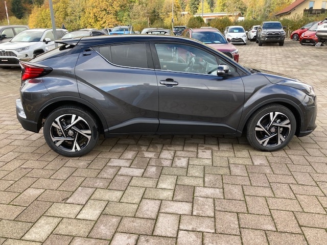 TOYOTA C-HR 1.8 HSD CVT Trend-image-3