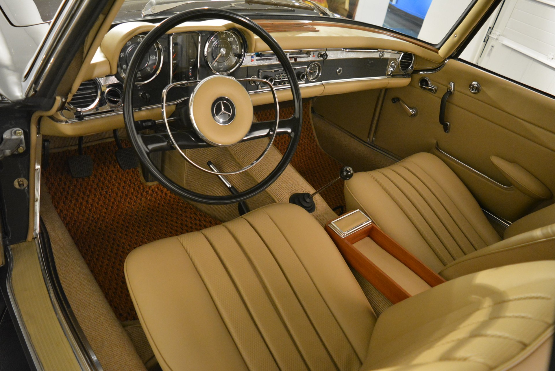 MERCEDES-BENZ Mercedes-Benz 230 SL-image-8
