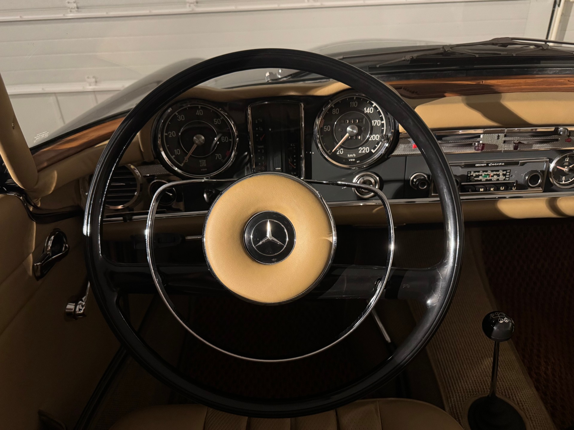 MERCEDES-BENZ Mercedes-Benz 230 SL-image-14