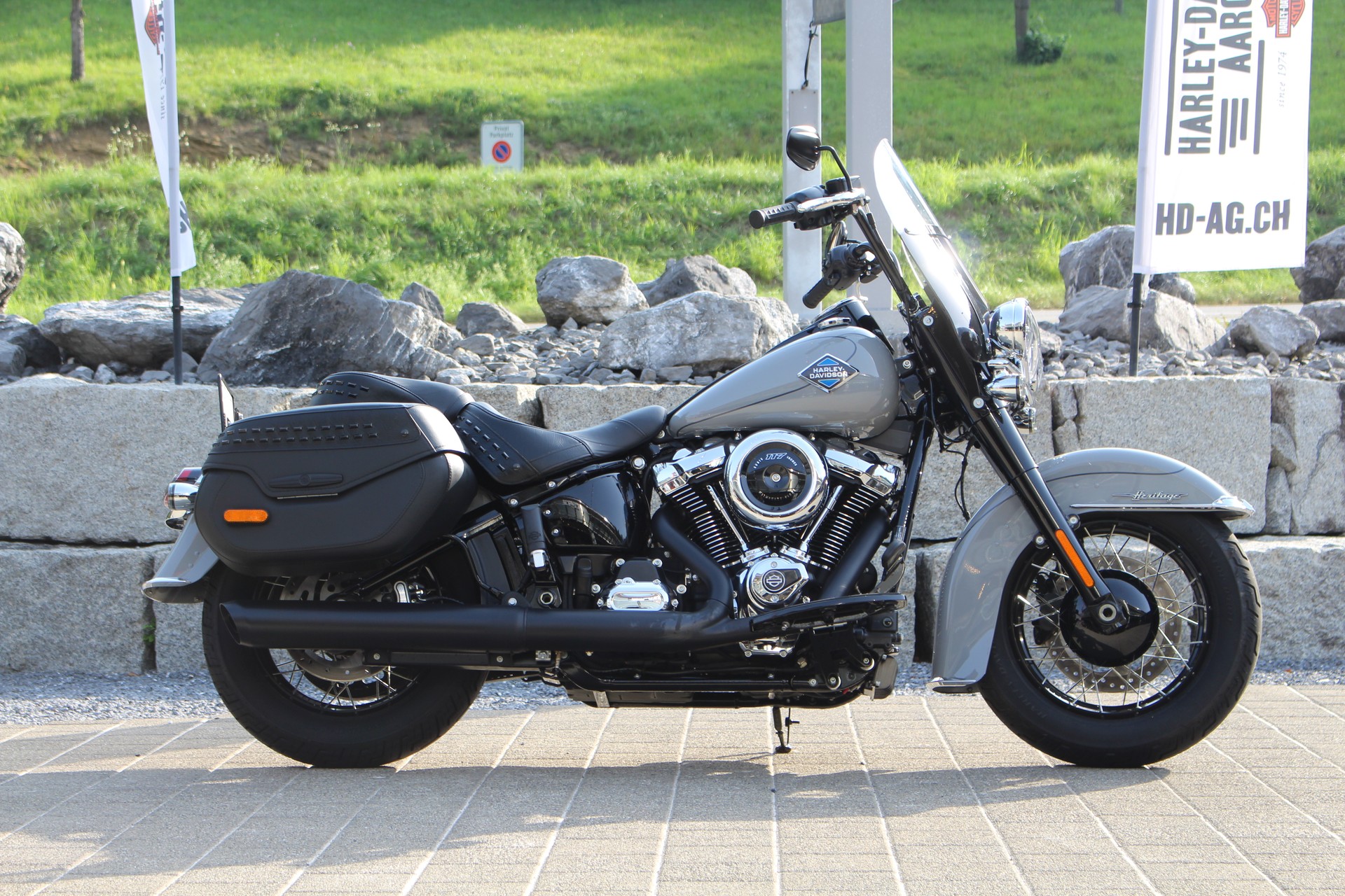 HARLEY-DAVIDSON FLHC Heritage Classic 117
