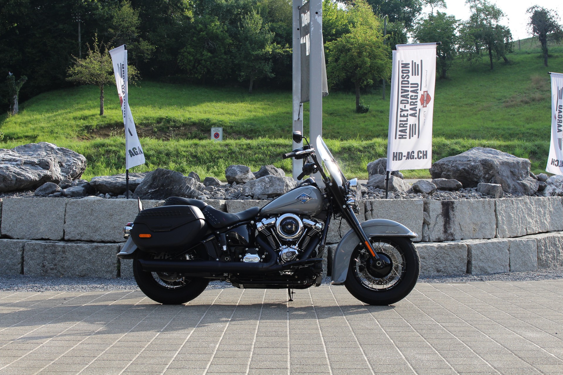 HARLEY-DAVIDSON FLHC Heritage Classic 117-image-4