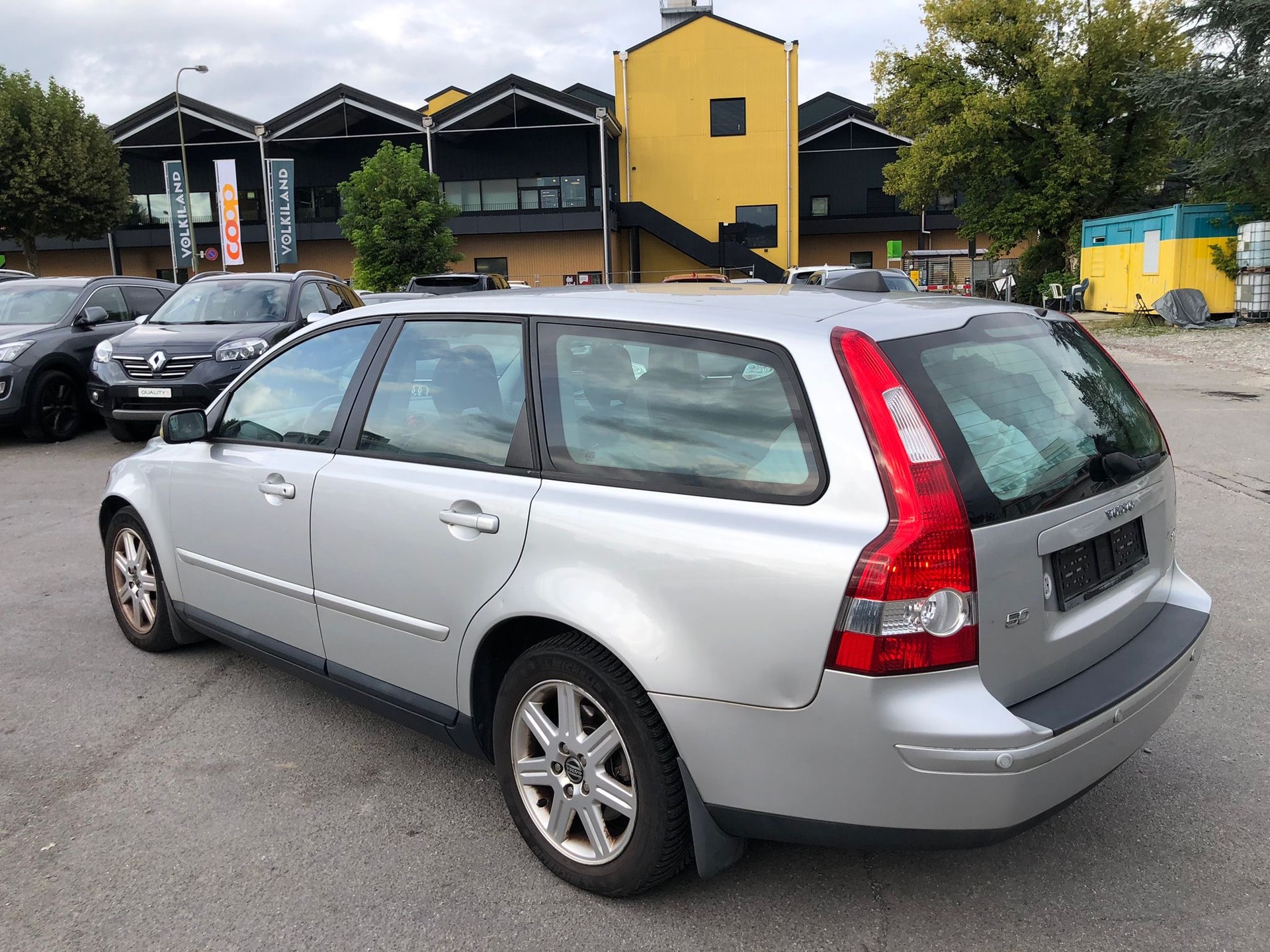 VOLVO V50 2.0D Momentum-image-7