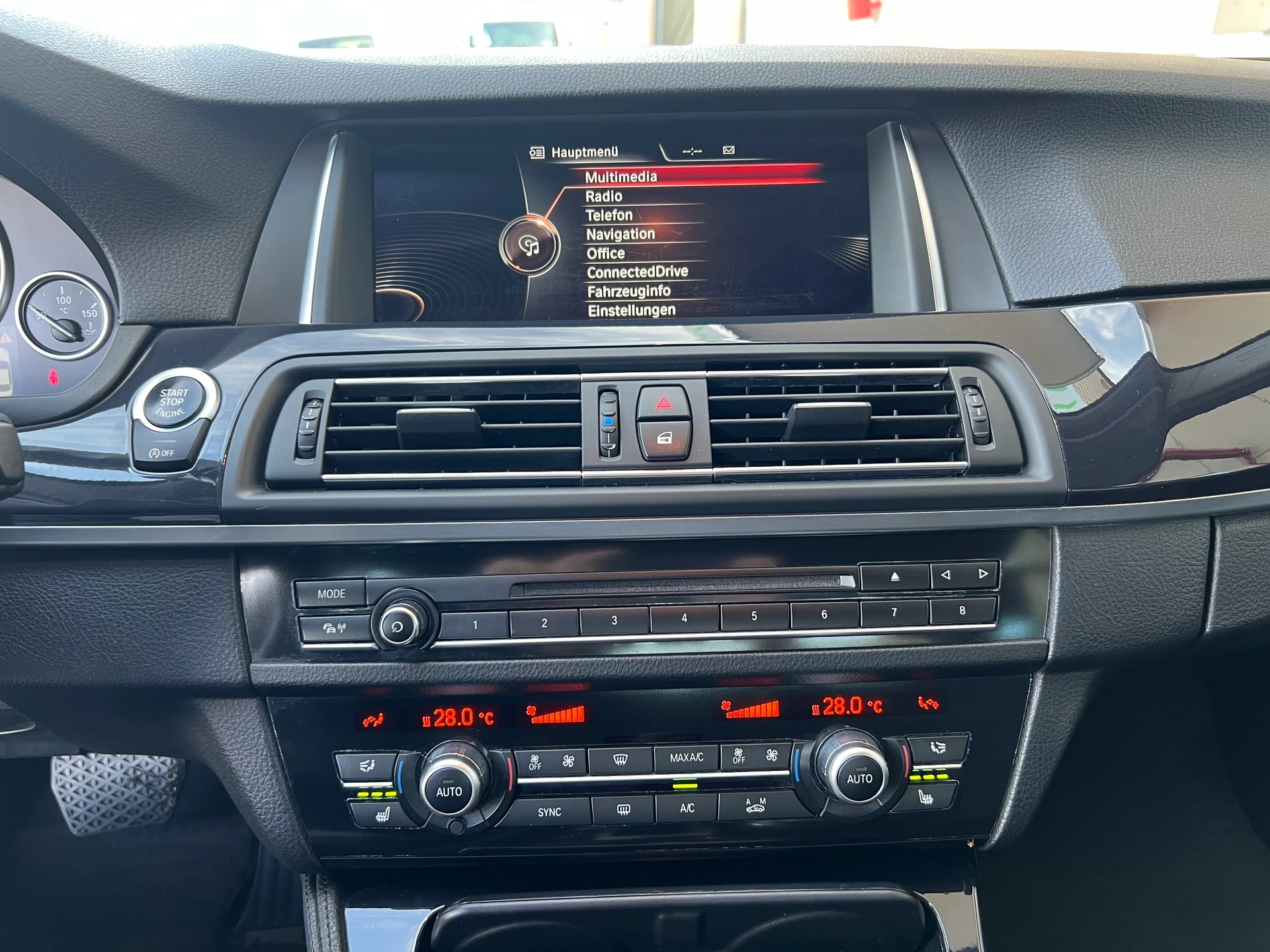 BMW 520d Steptronic-image-16