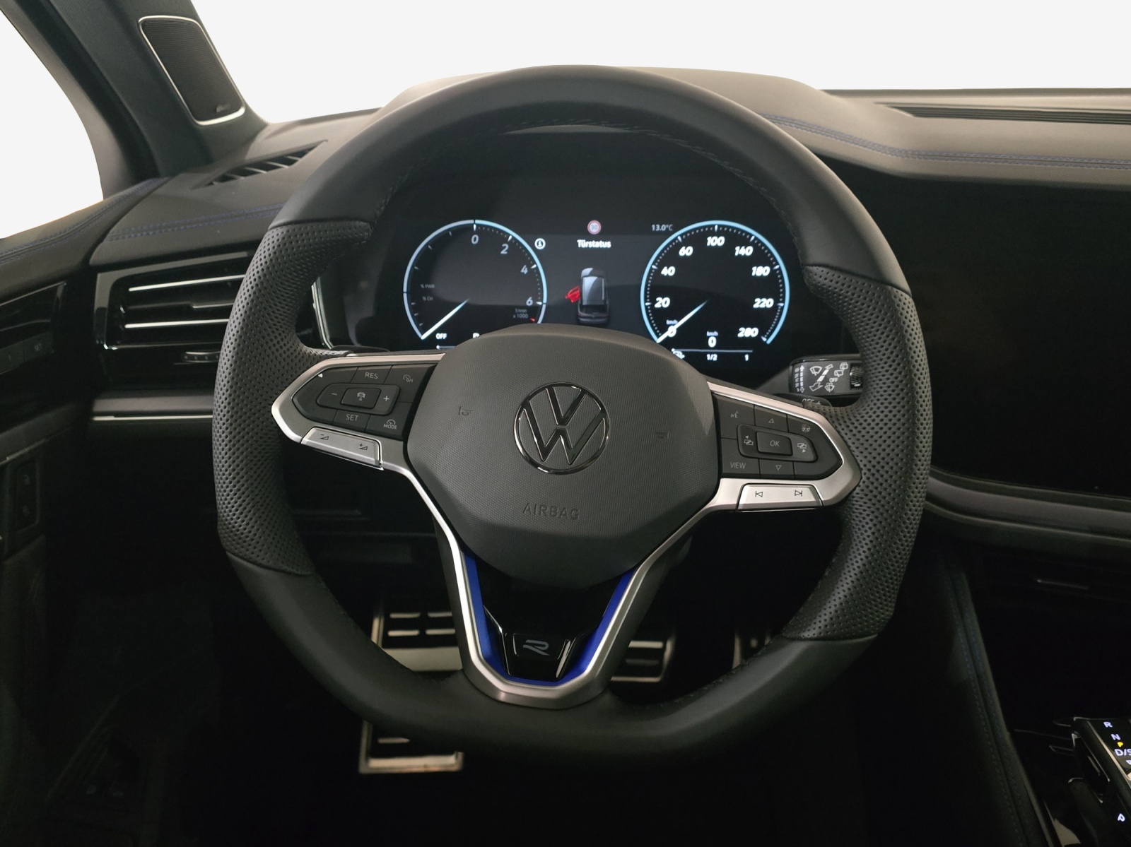 VW Touareg 3.0 TSI eHybrid United Tiptronic-image-9