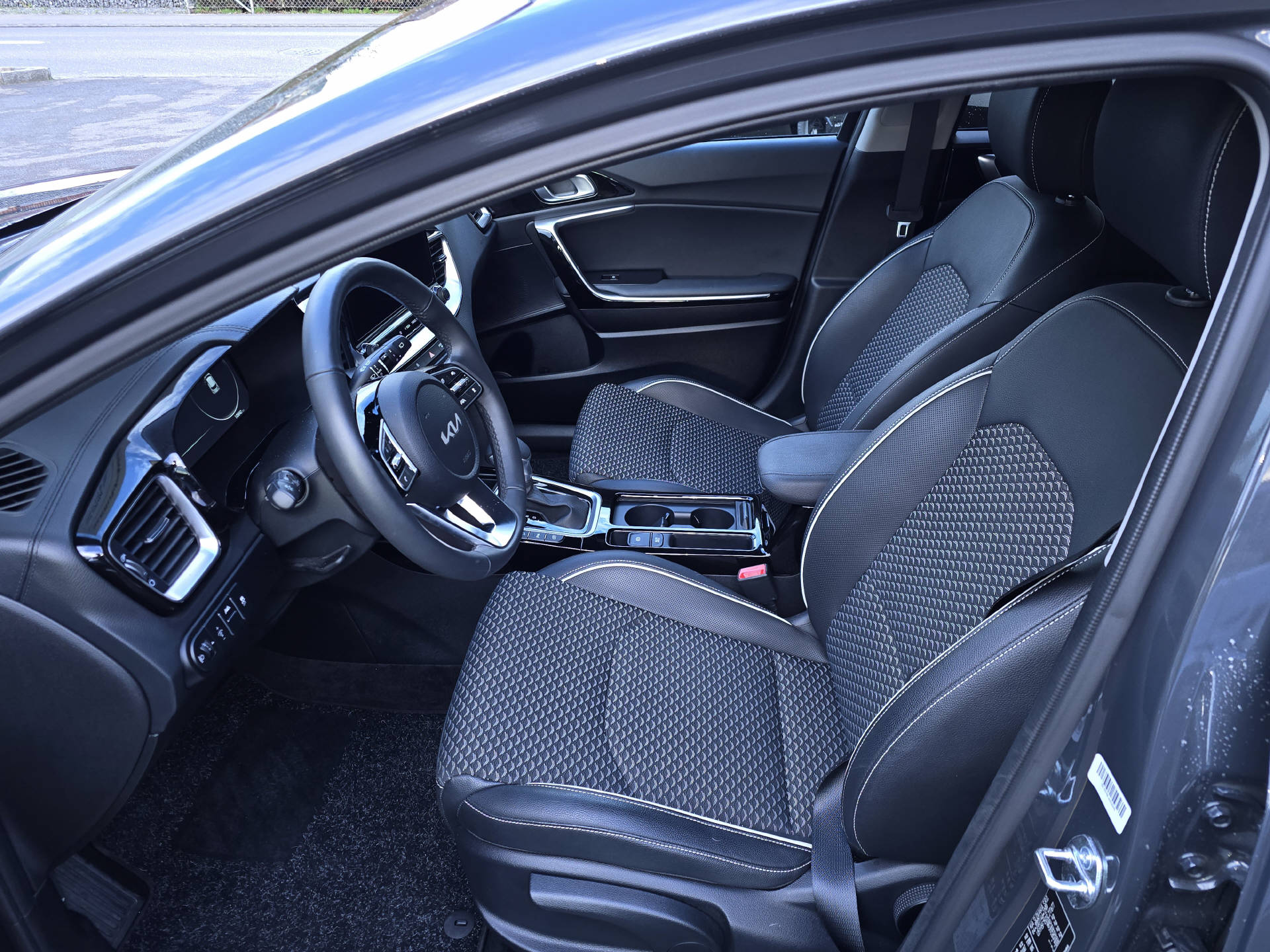 KIA XCeed 1.5 T-GDi MHEV Power-image-6