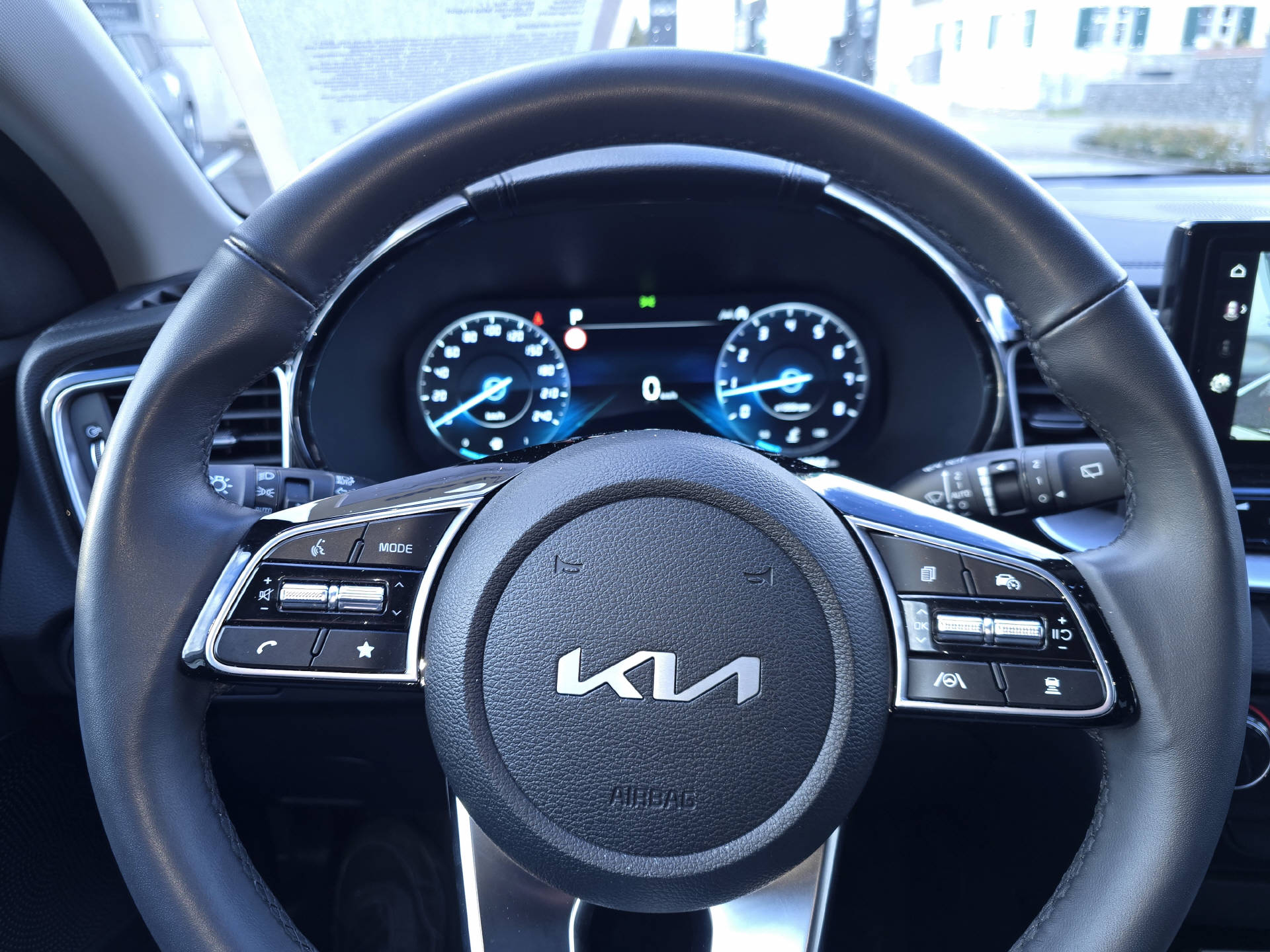 KIA XCeed 1.5 T-GDi MHEV Power-image-10