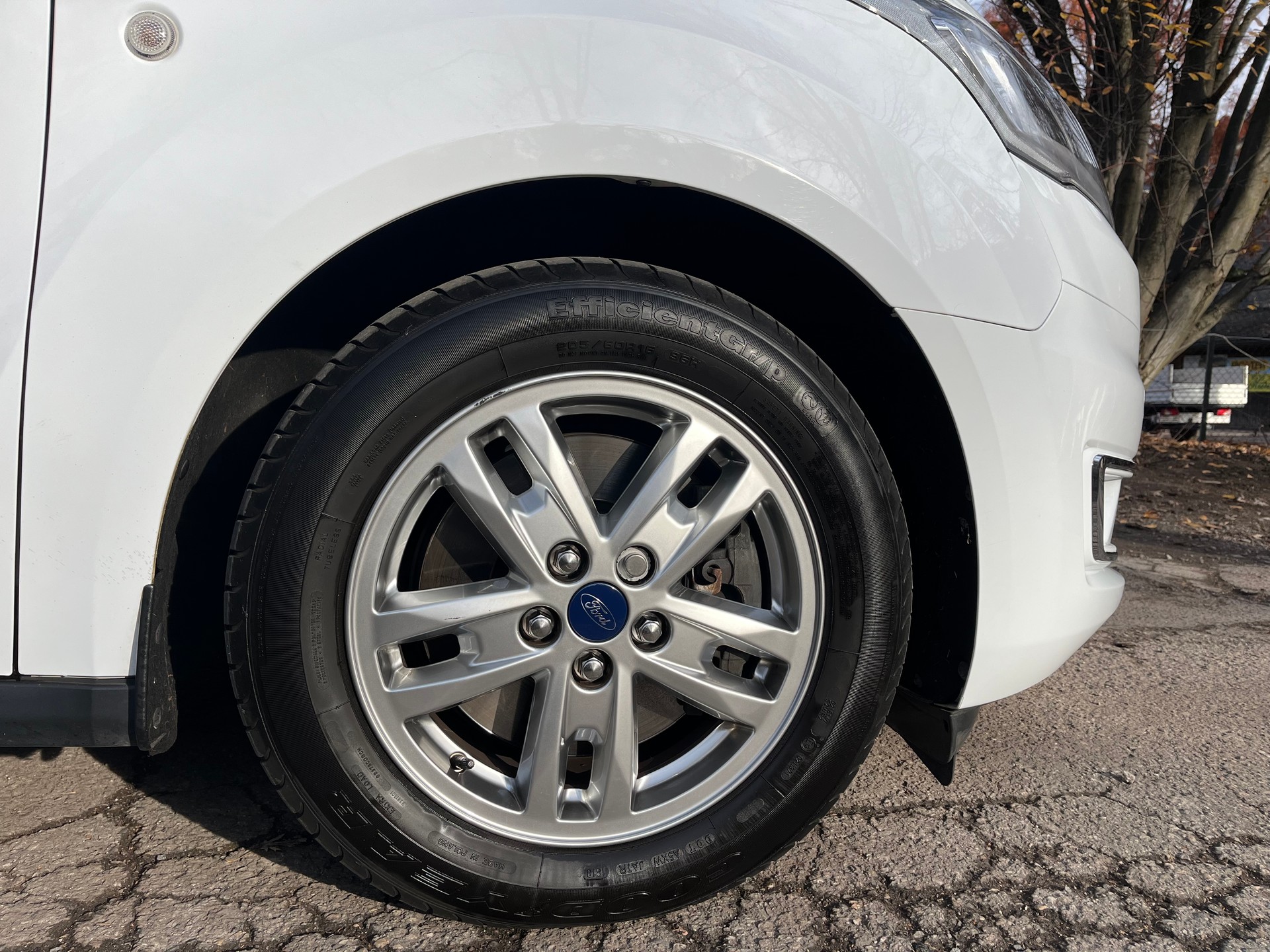 FORD Grand Tourneo Connect 1.5 EcoBlue Titanium-image-27