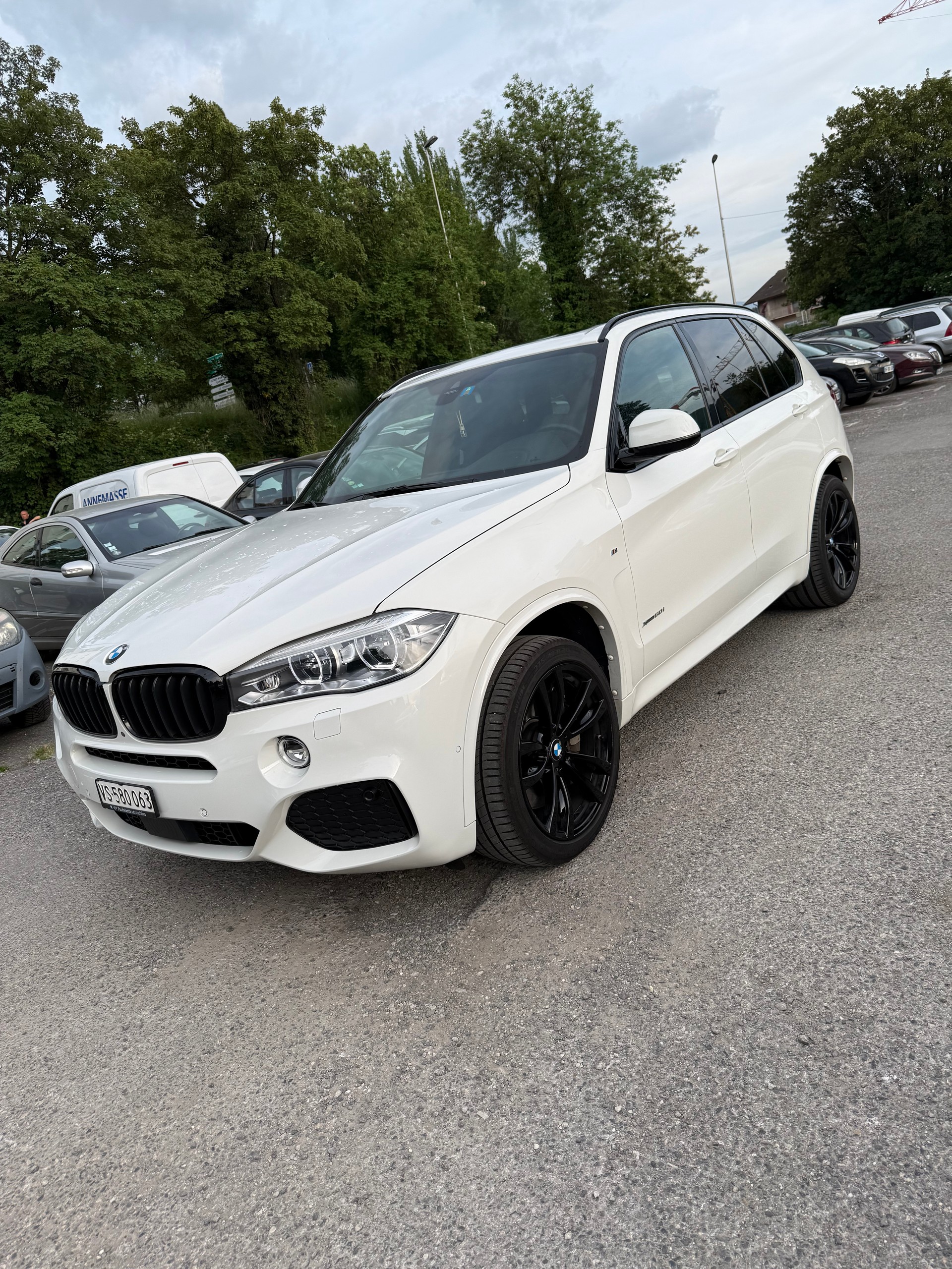BMW X5 xDrive 50i M Steptronic-image-0