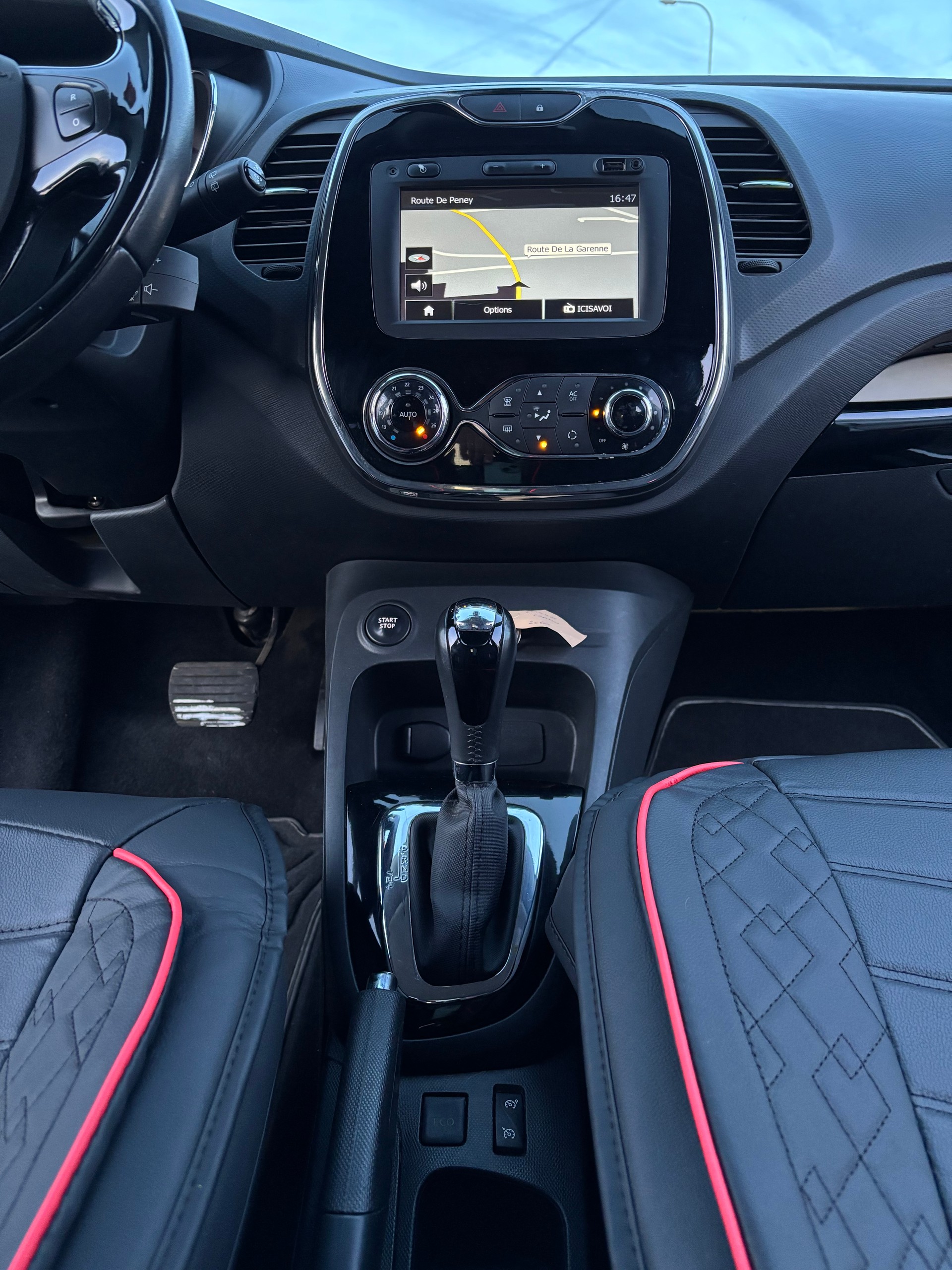 RENAULT Captur 1.2 T 16V Dynamique EDC AUTOMATIQUE-image-7