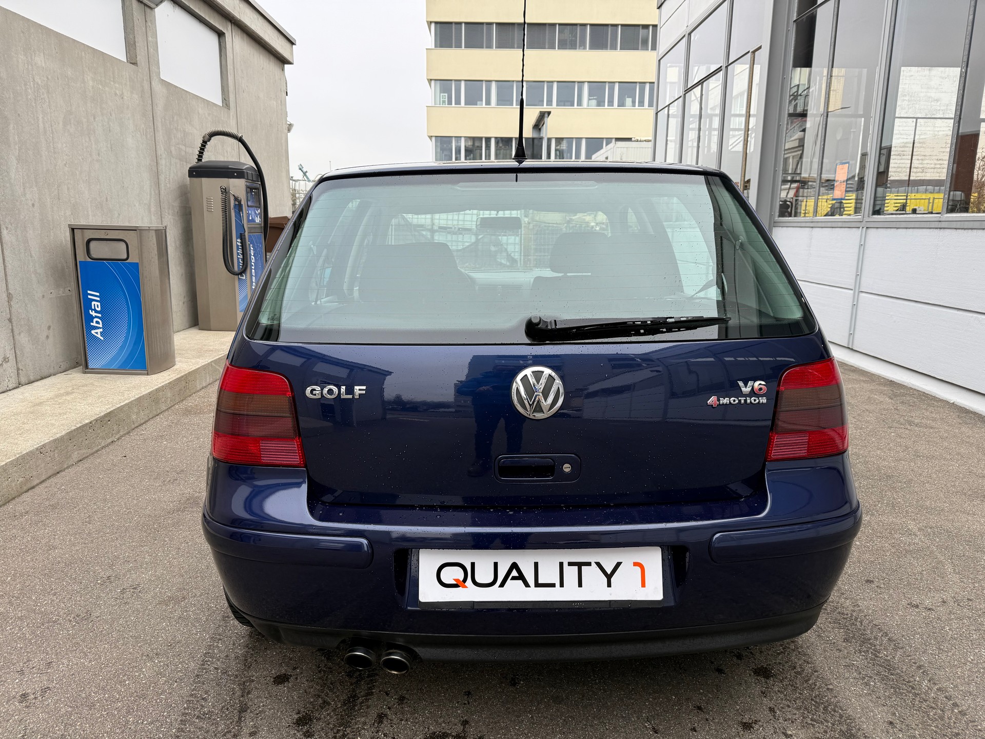 VW Golf 2.8 Highline 4Motion *Originaler Golf V6 4 Motion *CH Fahrzeug *Frisch ab MFK *Klimatisierungsautomatik-image-5